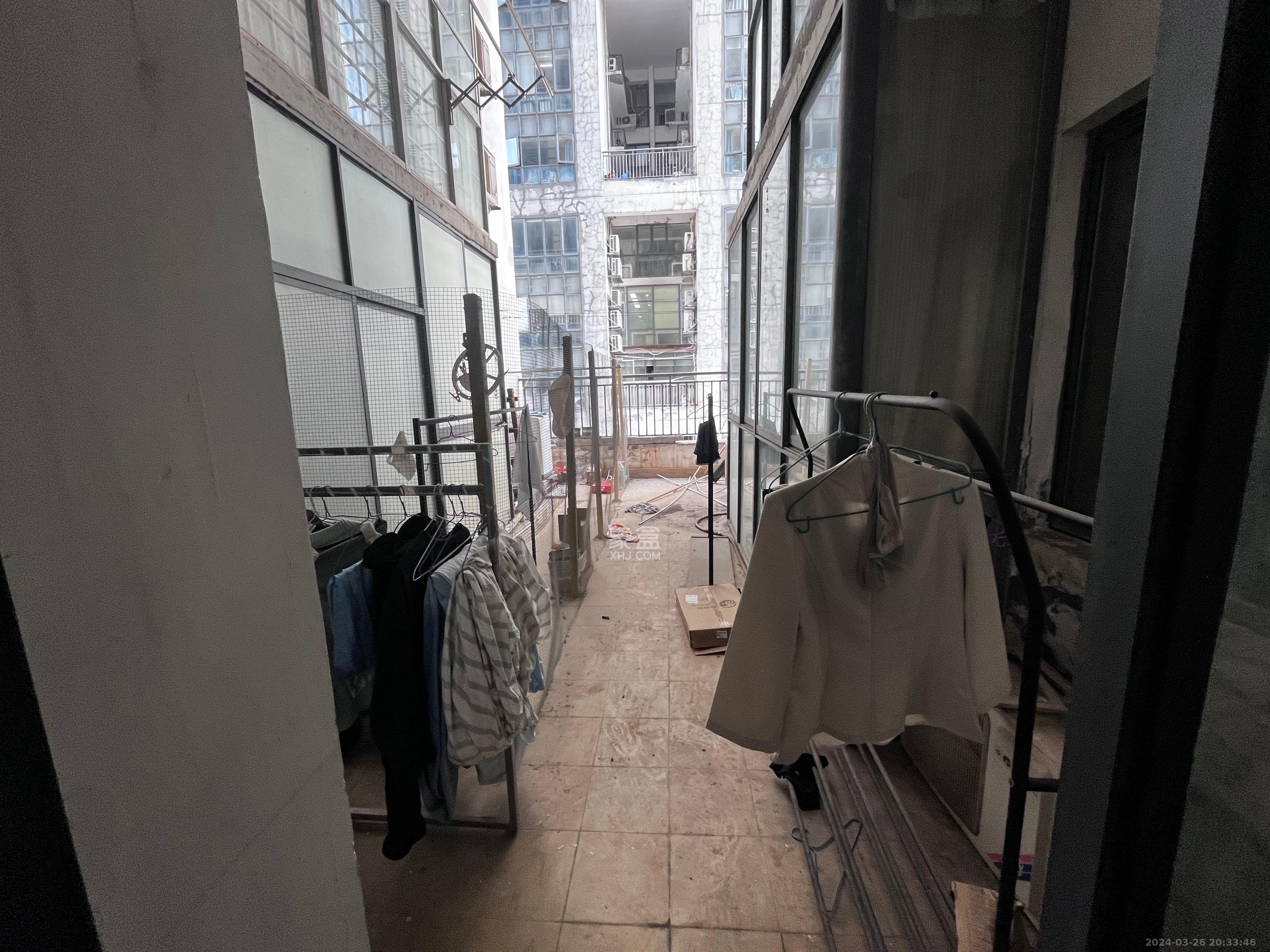 摩天一号  0室0厅0卫   2300.00元/月室内图