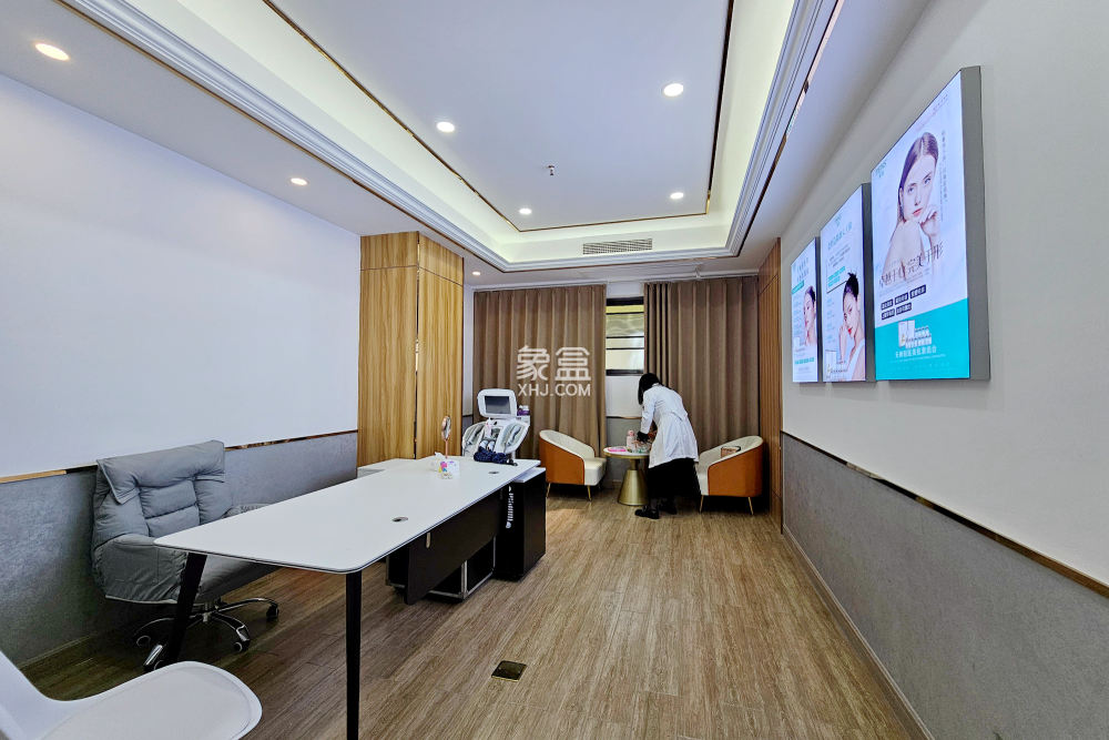 明昇壹城（明昇时代广场）一期   41.81㎡      59.75万