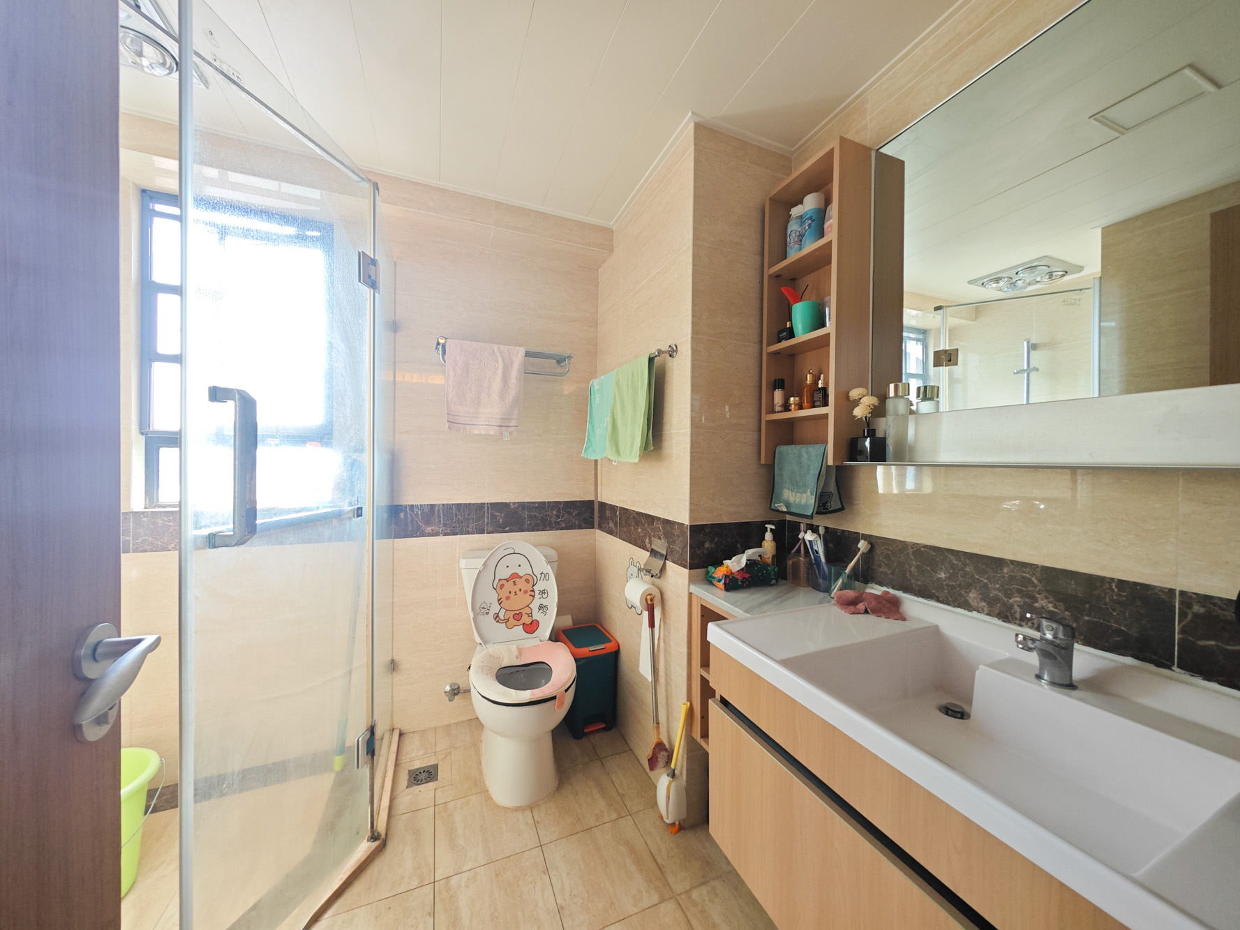 万科魅力之城非凡里 3室2厅1卫 98.0万 万科魅力之城非凡里 3室2厅1卫 98.0万卫生间