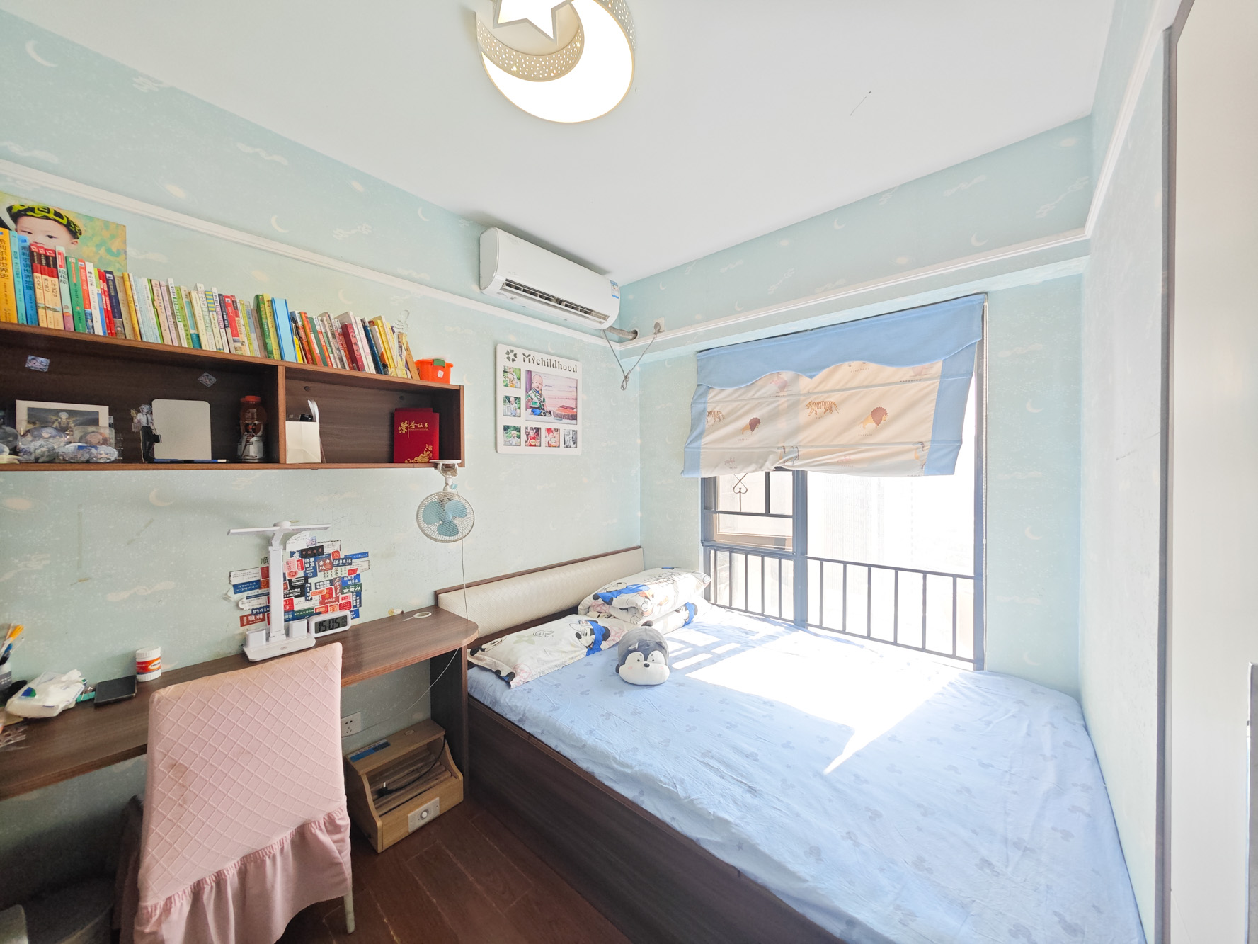 万科魅力之城非凡里 3室2厅1卫 98.0万 万科魅力之城非凡里 3室2厅1卫 98.0万卧室