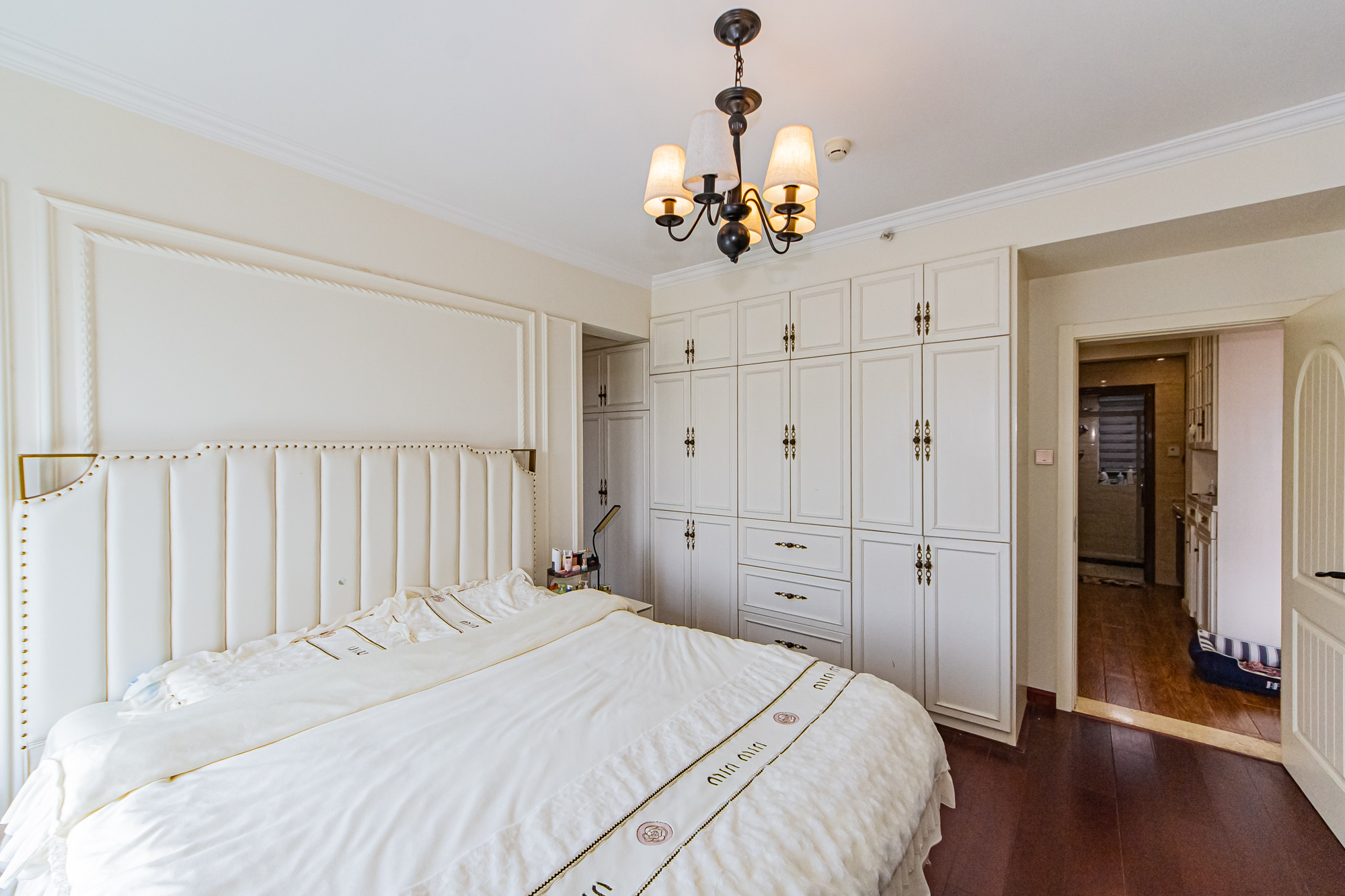 北辰三角洲C2区  3室2厅2卫    145.0万卧室