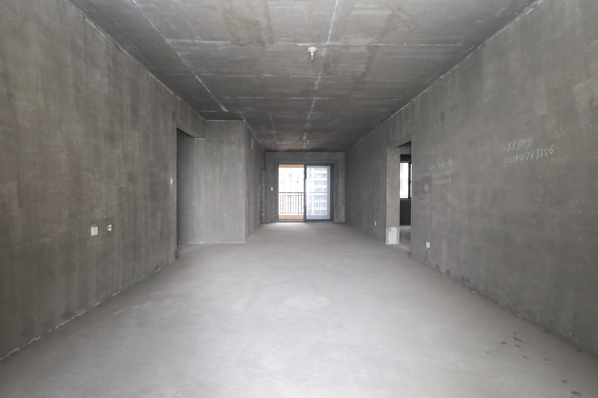 长沙雅居乐花园 4室2厅2卫 138.0万 长沙雅居乐花园 4室2厅2卫 138.0万客厅