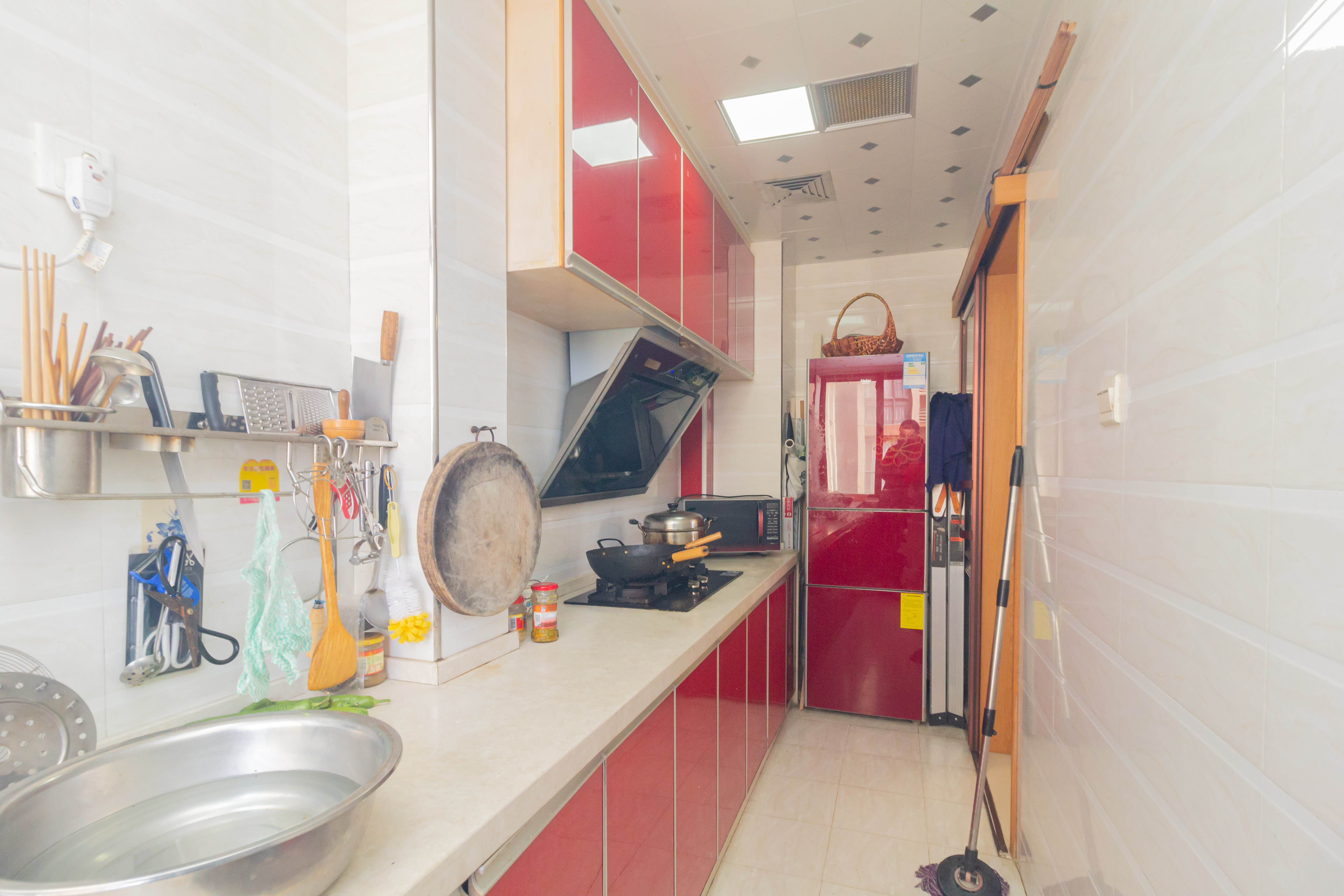 旭辉华庭 2室2厅1卫 52.8万 旭辉华庭 2室2厅1卫 52.8万厨房