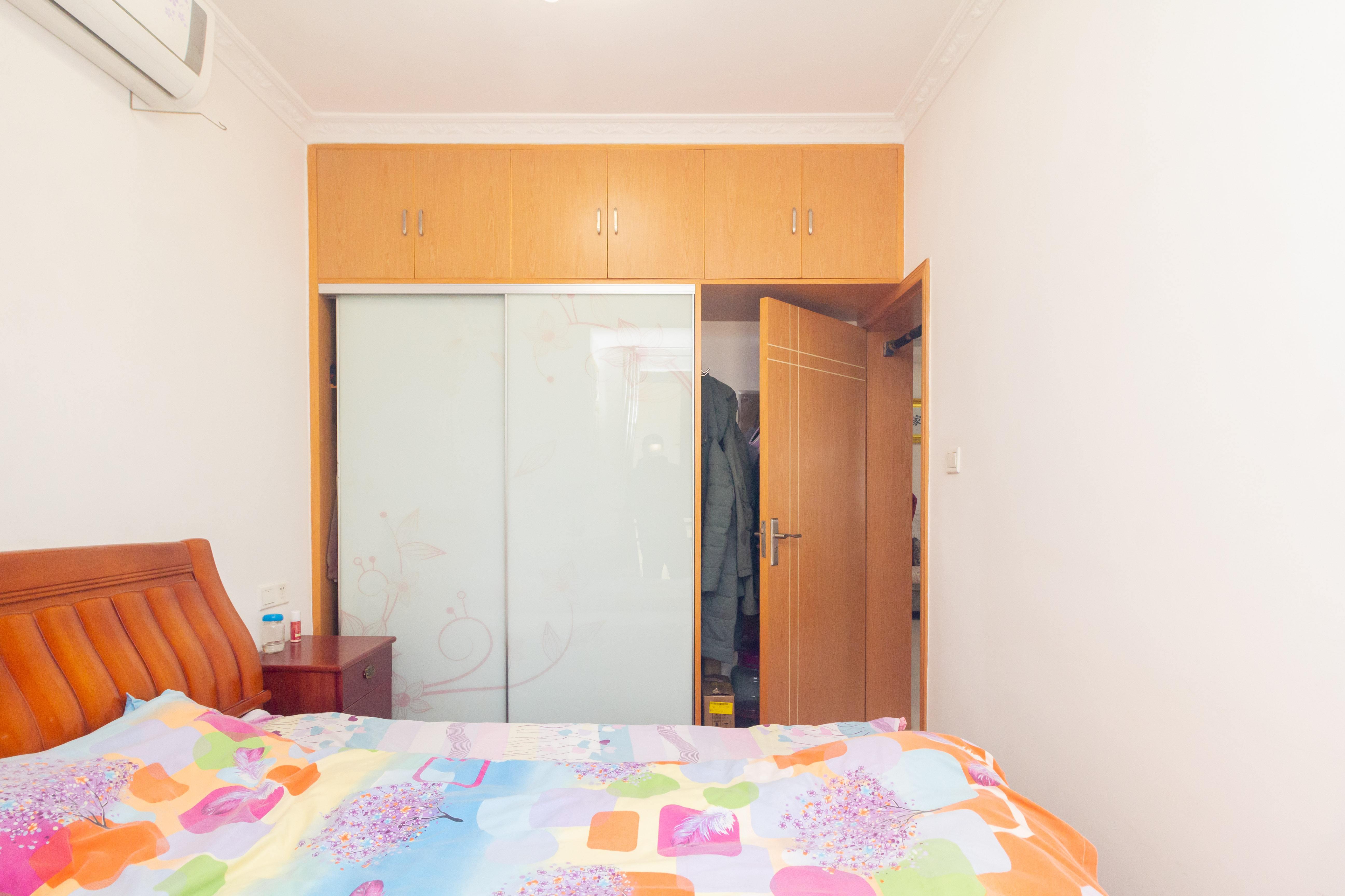 旭辉华庭 2室2厅1卫 52.8万 旭辉华庭 2室2厅1卫 52.8万卧室