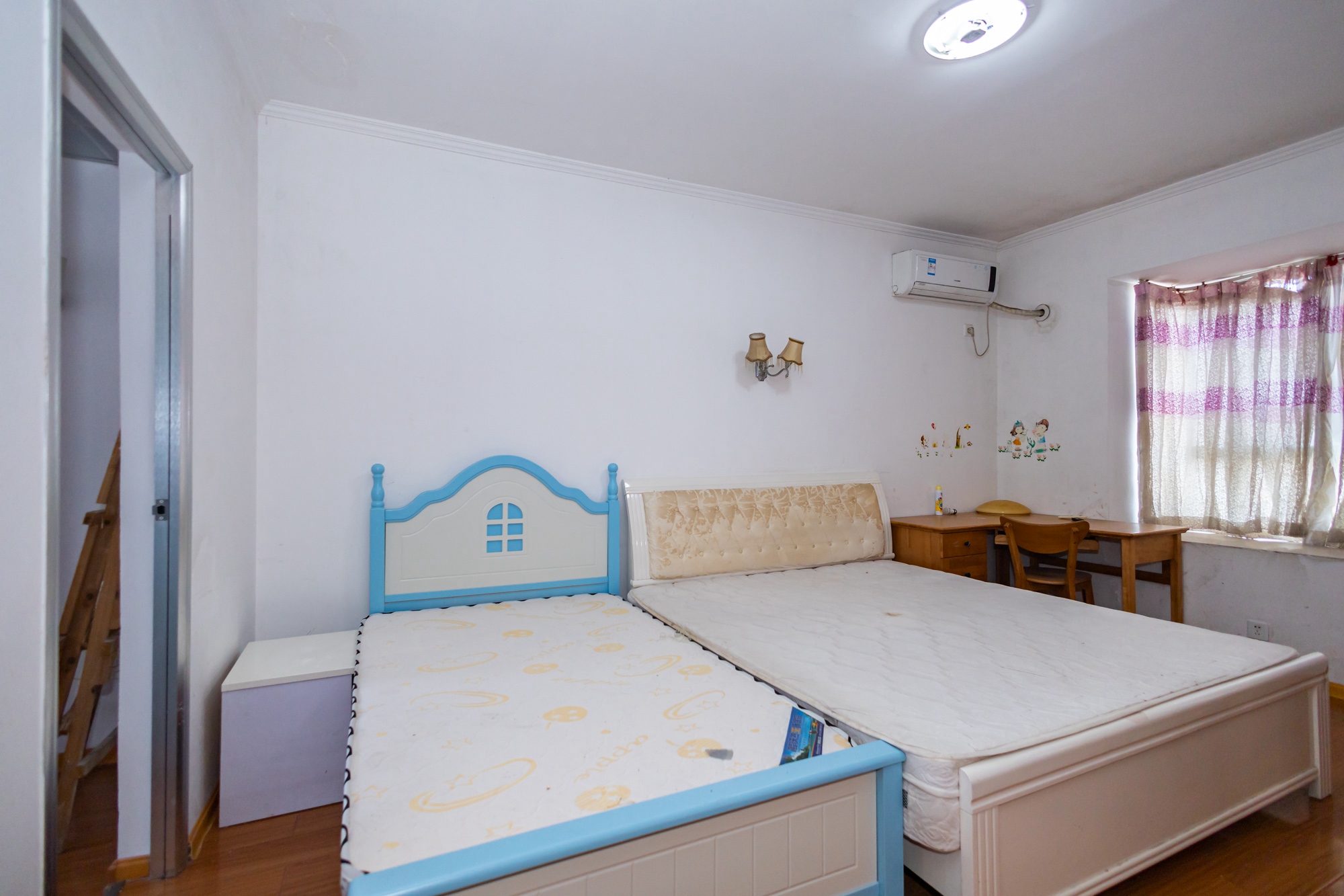 湘楚家园 3室2厅2卫 53.0万 湘楚家园 3室2厅2卫 53.0万卧室