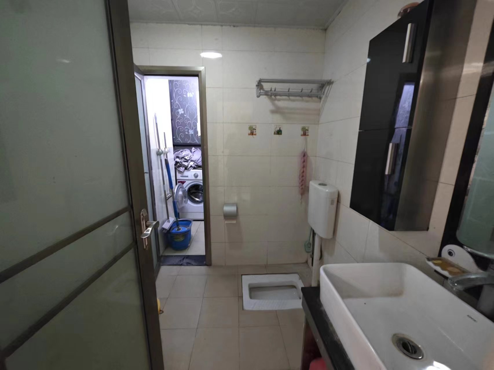 泰山公馆 3室2厅2卫 82.0万 泰山公馆 3室2厅2卫 82.0万室内图