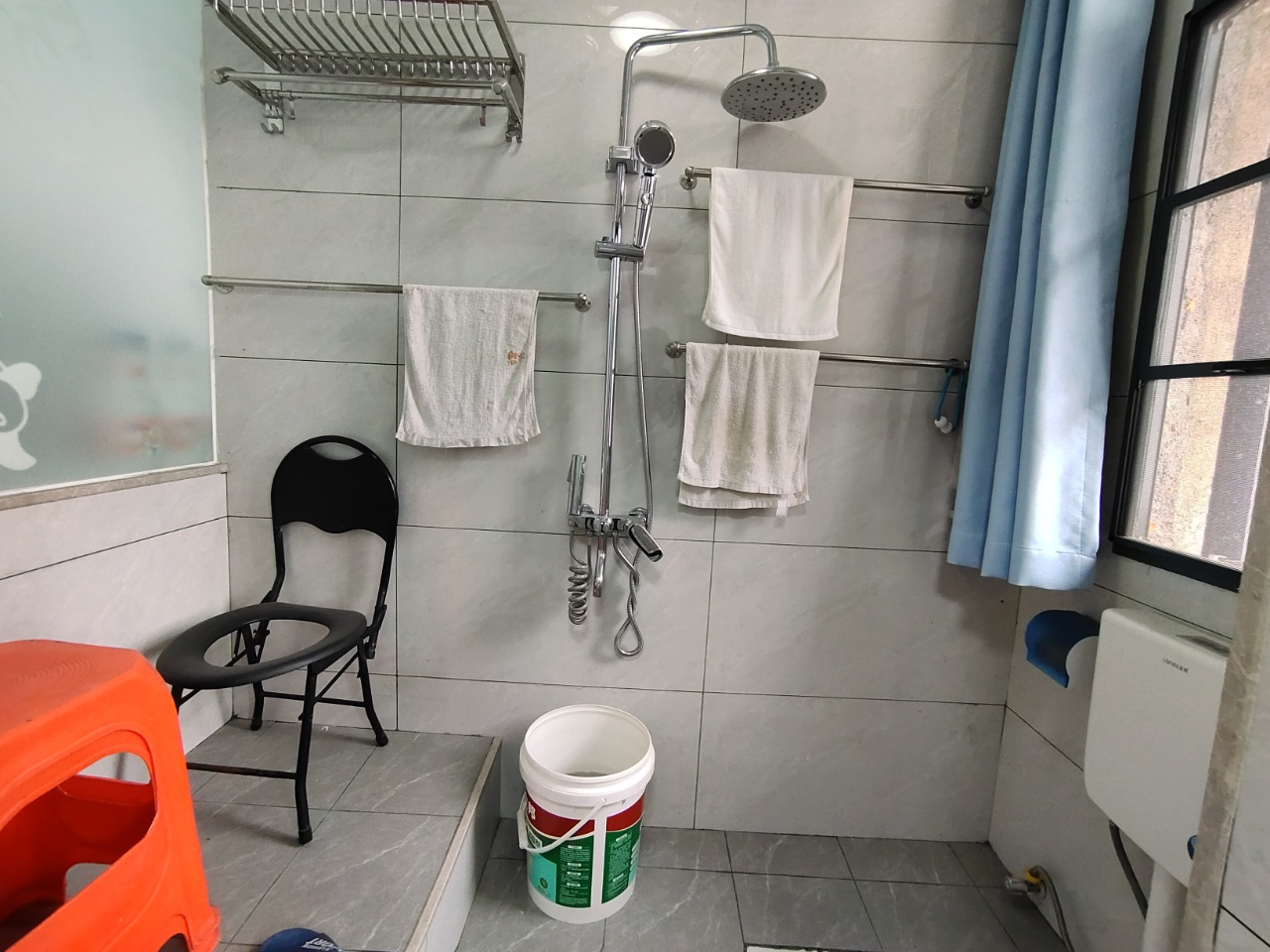 电池厂宿舍 2室1厅1卫 25.0万 电池厂宿舍 2室1厅1卫 25.0万室内图