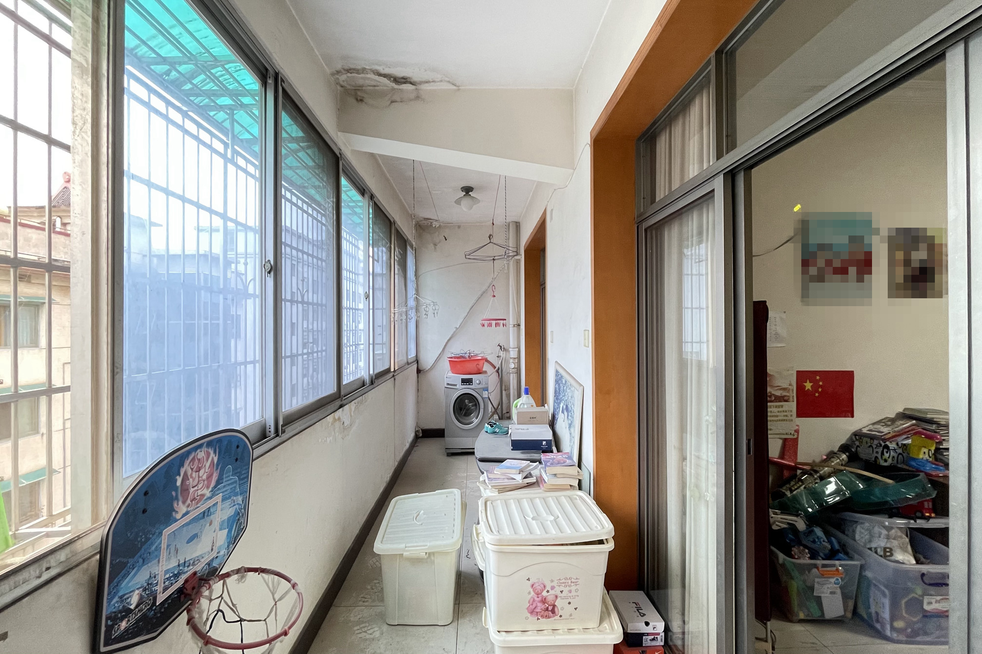 芙蓉区国税局宿舍  3室2厅2卫   104.00万阳台
