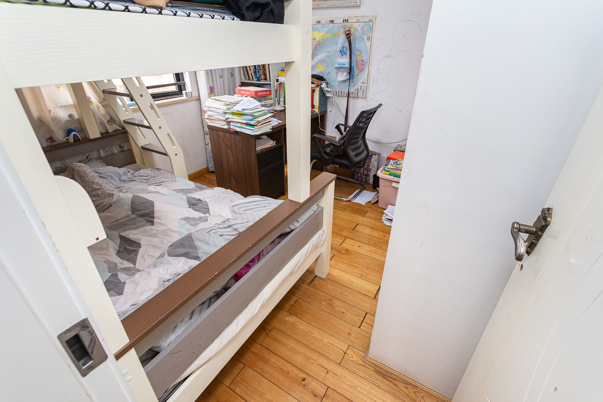 润和之悦(金泽园) 3室2厅1卫 72.0万 润和之悦(金泽园) 3室2厅1卫 72.0万卧室