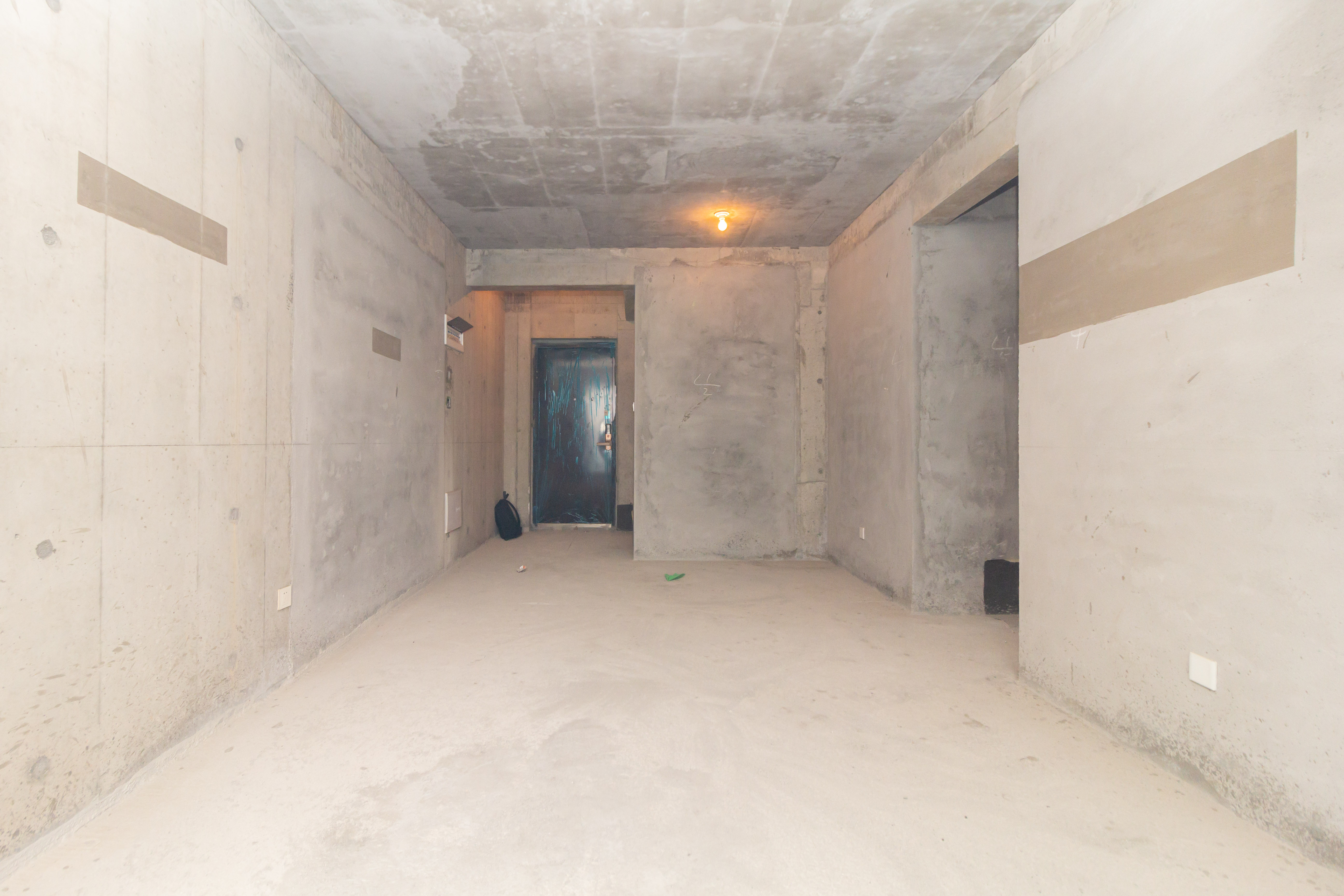 华远海蓝郡  3室2厅2卫    57.0万 华远海蓝郡  3室2厅2卫    57.0万客厅