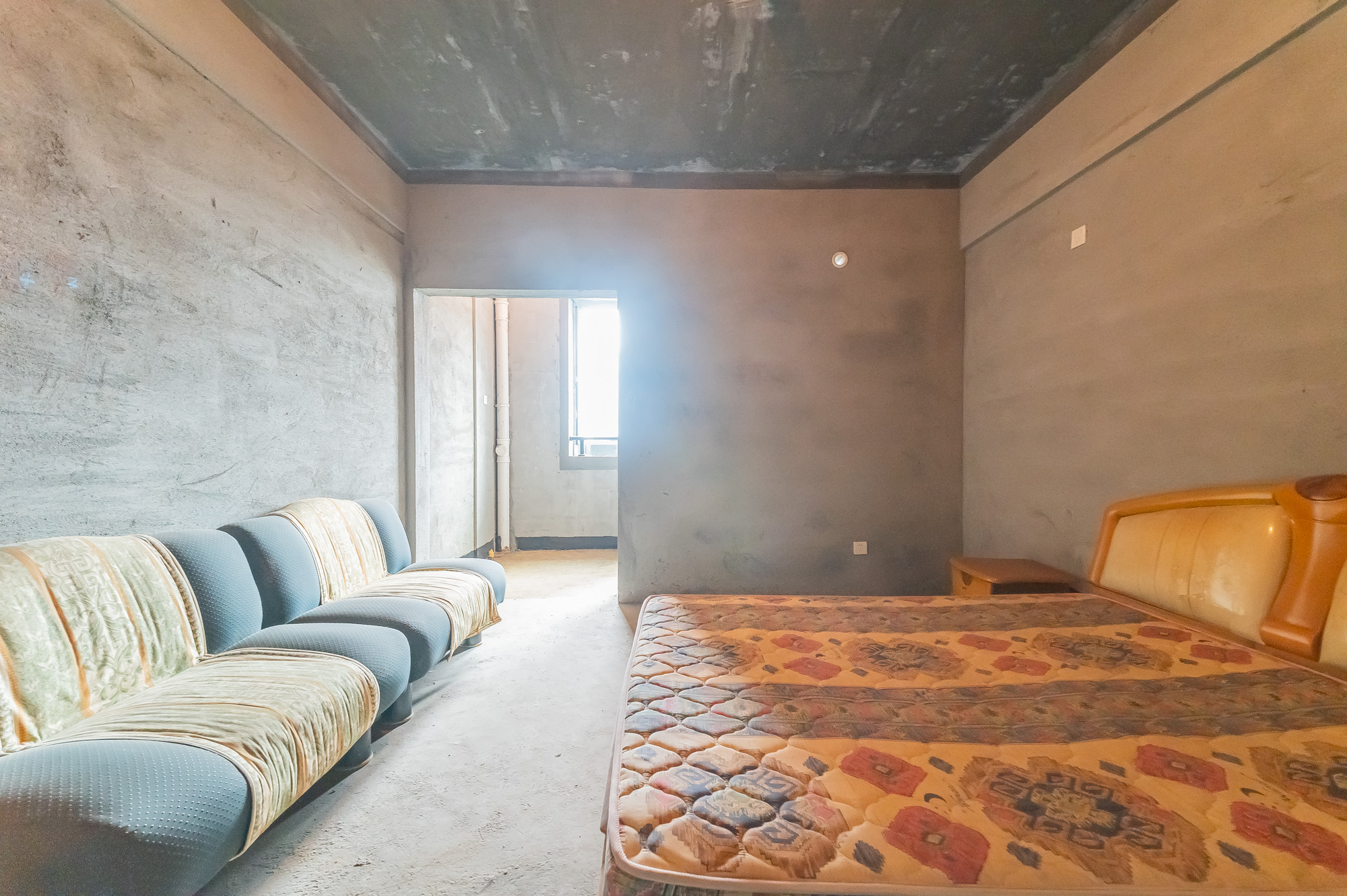 未来漫城  1室0厅1卫    28.0万 未来漫城  1室0厅1卫    28.0万客厅