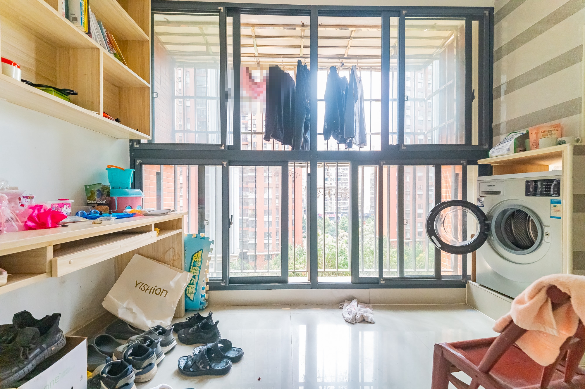 华润凤凰城二期 3室2厅1卫 65.8万 华润凤凰城二期 3室2厅1卫 65.8万阳台