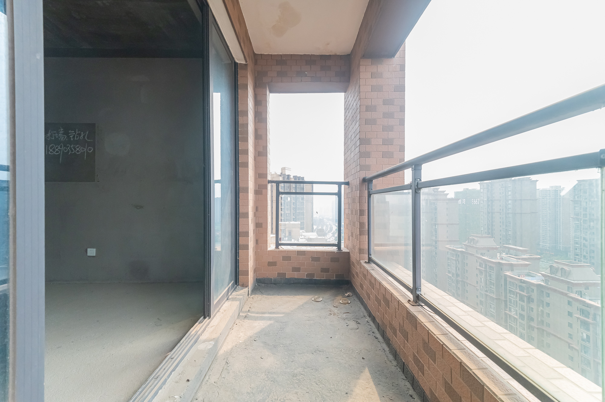 未来漫城 3室2厅1卫 69.8万 未来漫城 3室2厅1卫 69.8万其他