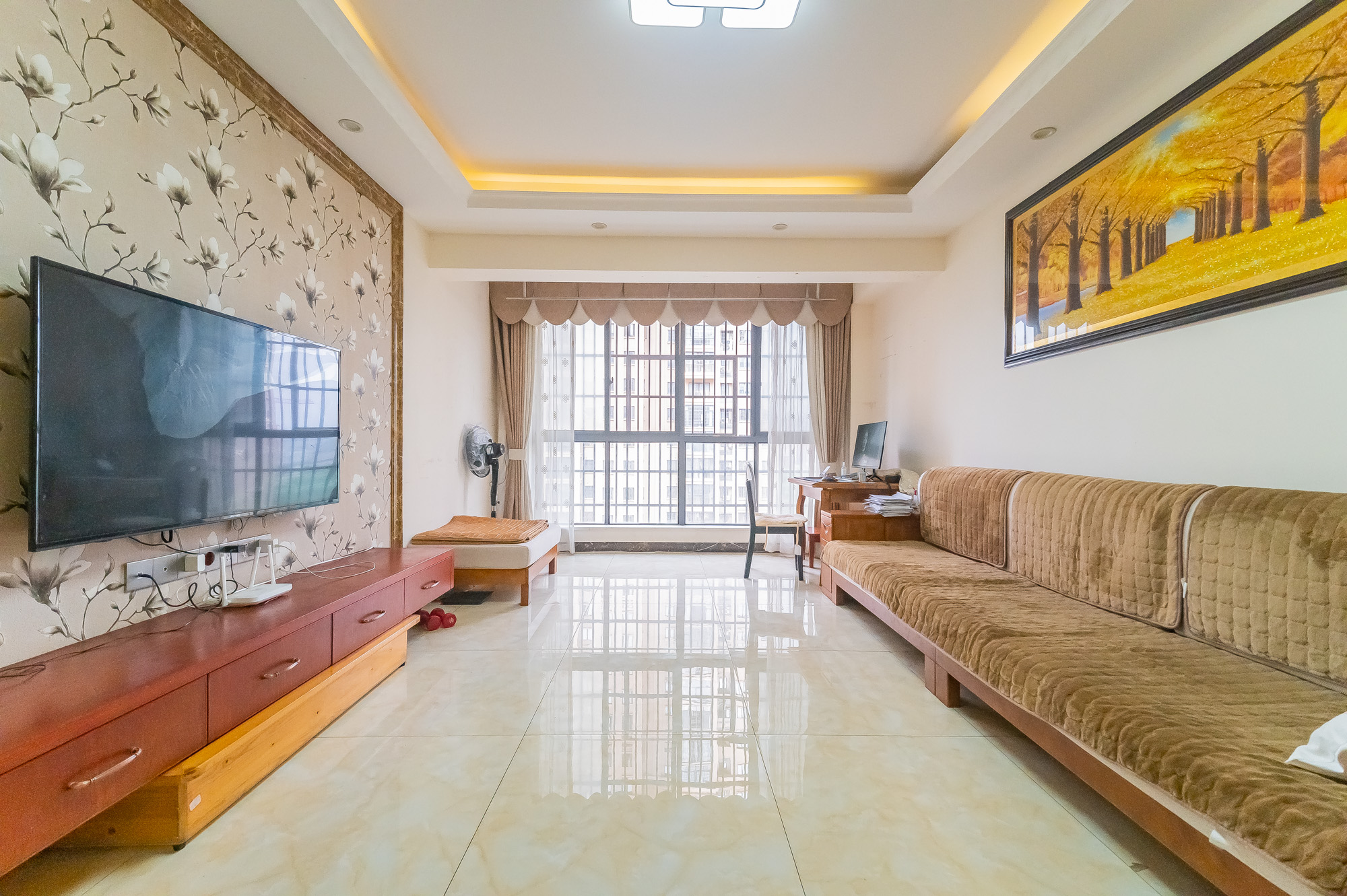 深业睿城 0室0厅0卫 102.0万 深业睿城 0室0厅0卫 102.0万客厅