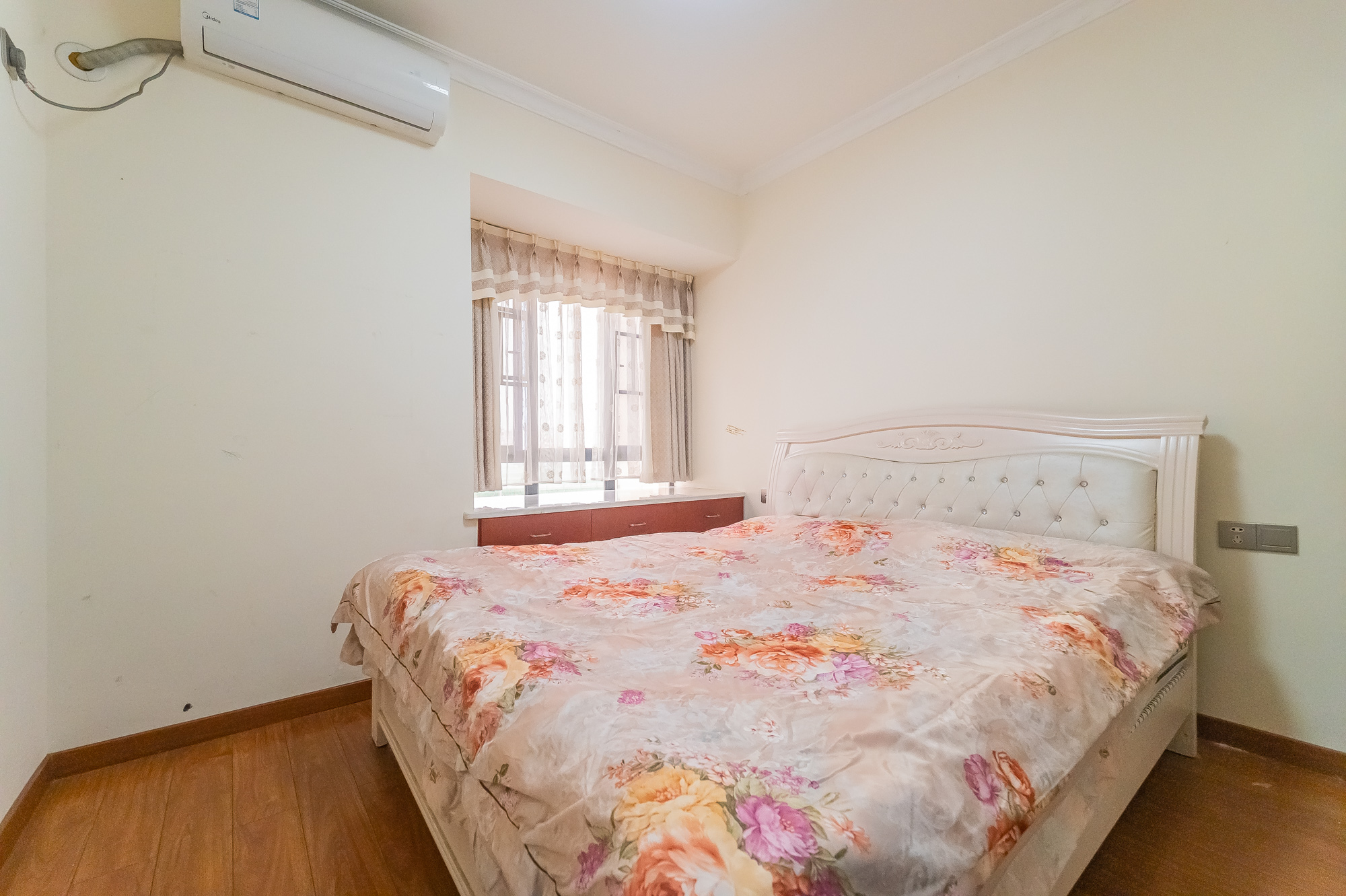 深业睿城 0室0厅0卫 102.0万 深业睿城 0室0厅0卫 102.0万卧室