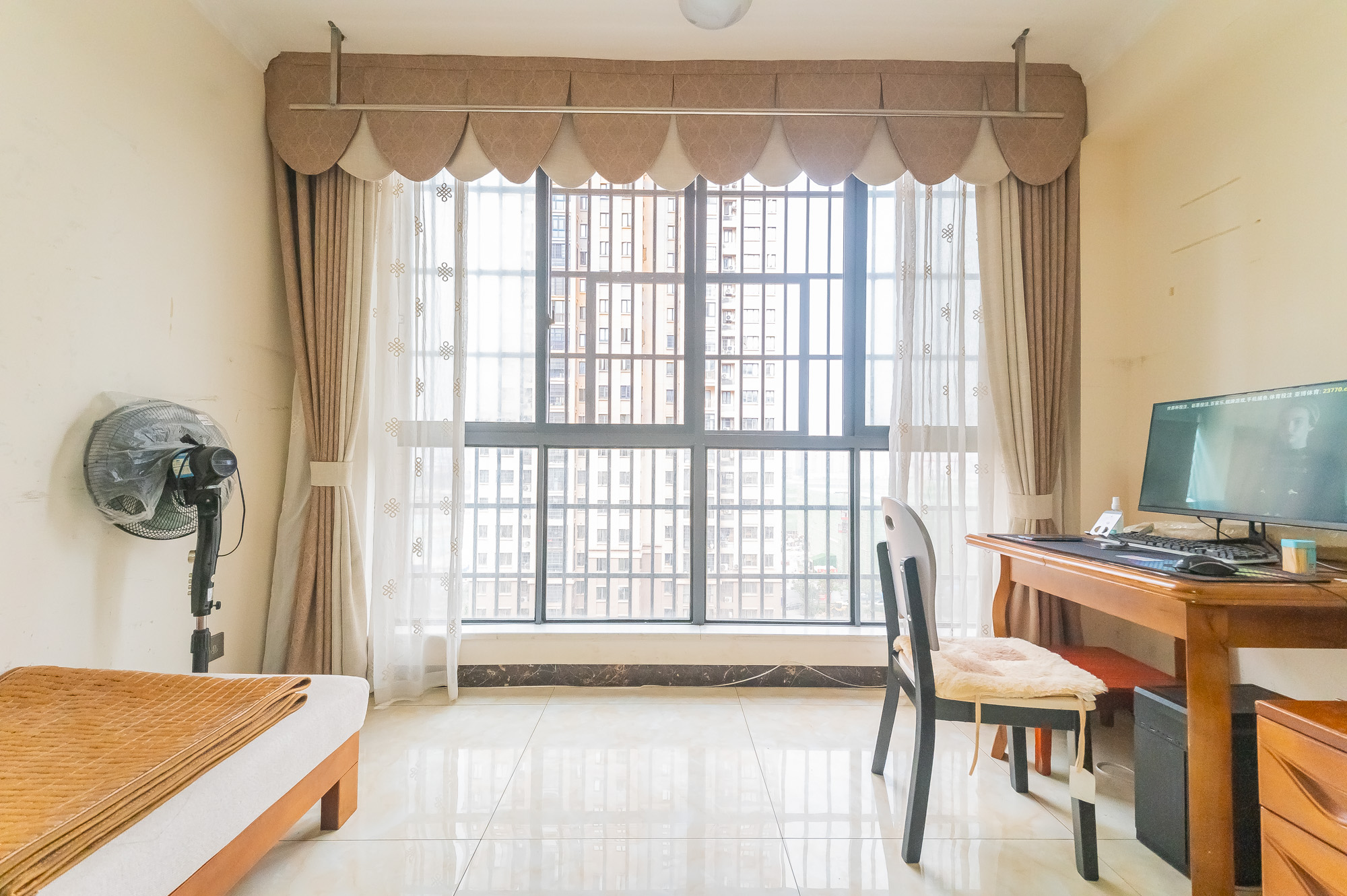 深业睿城 0室0厅0卫 102.0万 深业睿城 0室0厅0卫 102.0万阳台