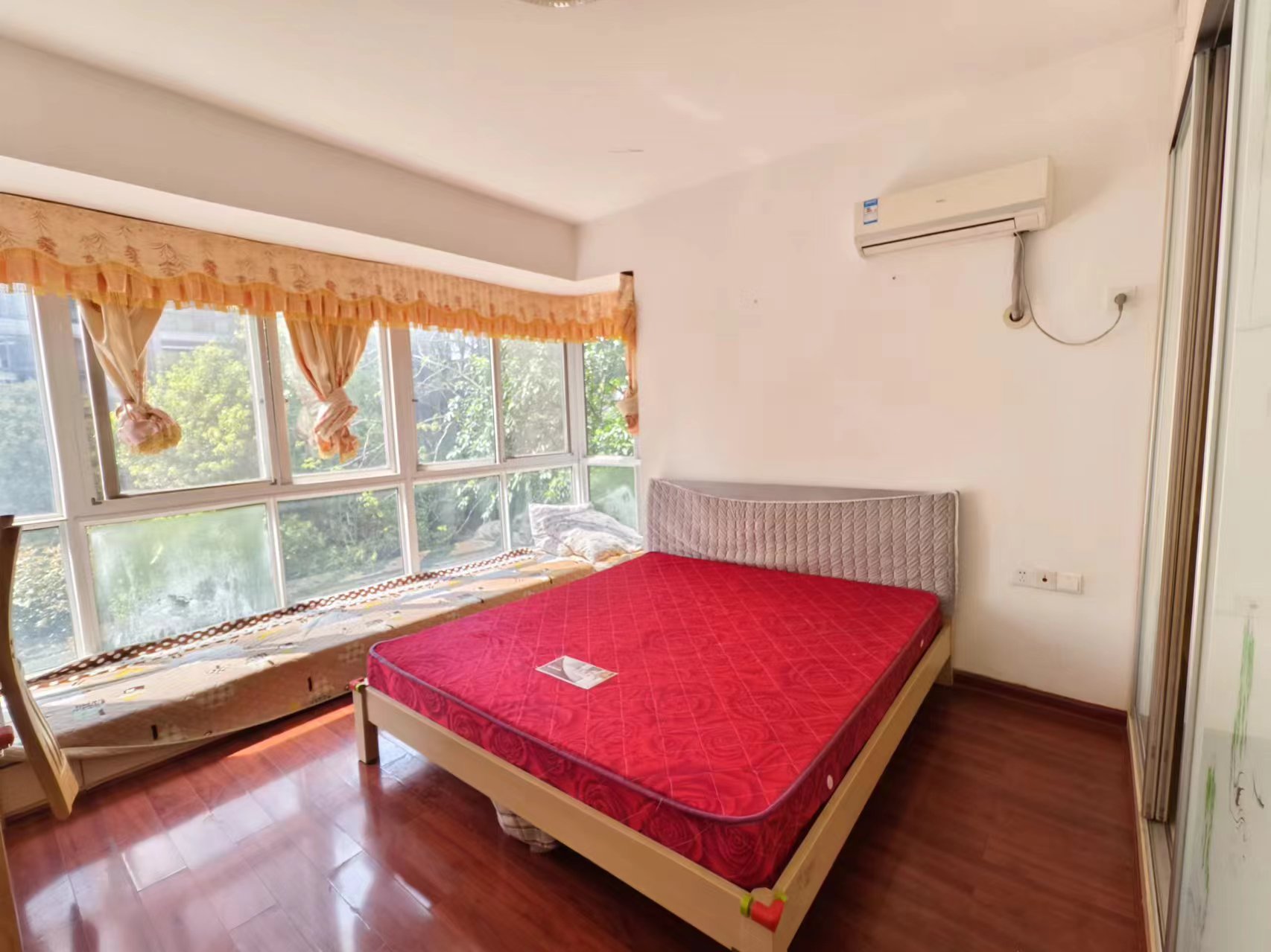 印象华都 3室2厅1卫 45.0万 印象华都 3室2厅1卫 45.0万室内图