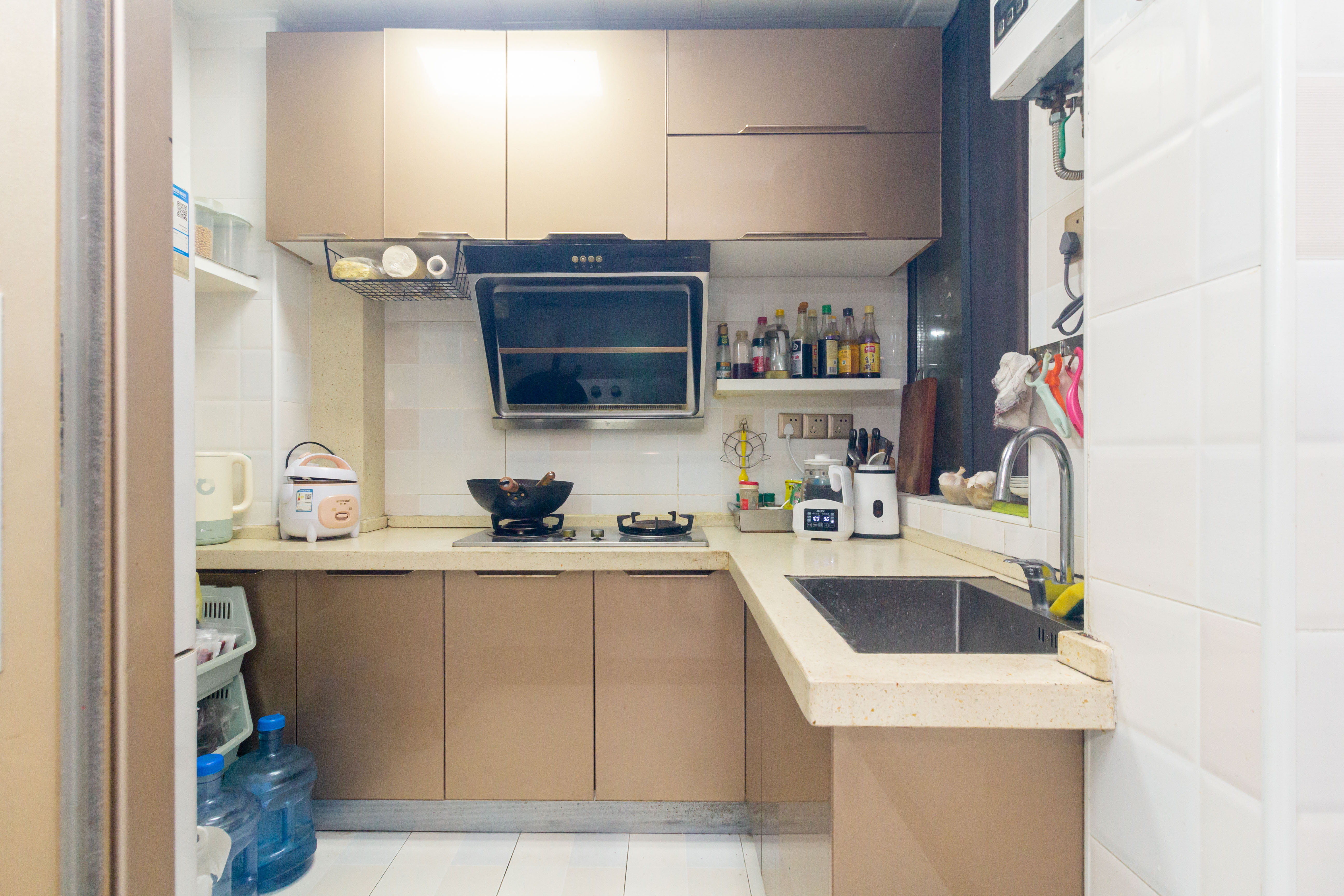 高林仕家  2室2厅1卫    43.8万 高林仕家  2室2厅1卫    43.8万厨房