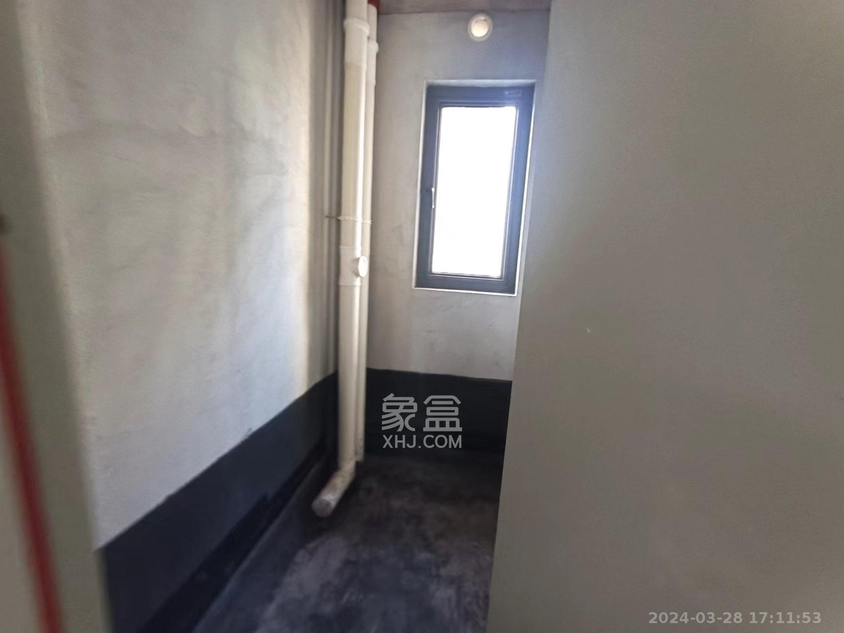 中建钰和城  3室2厅2卫   1000.00元/月户型图