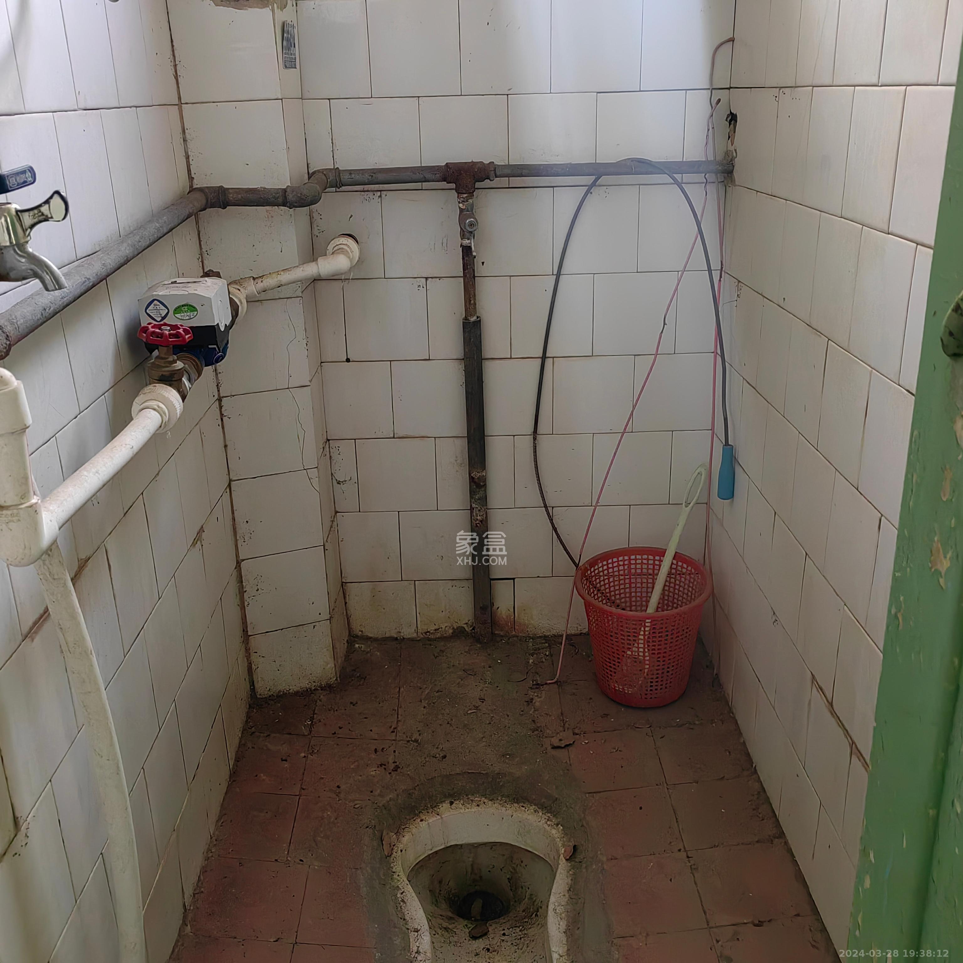 三印宿舍 3室1厅1卫 1600.0元/月 三印宿舍 3室1厅1卫 1600.0元/月室内图