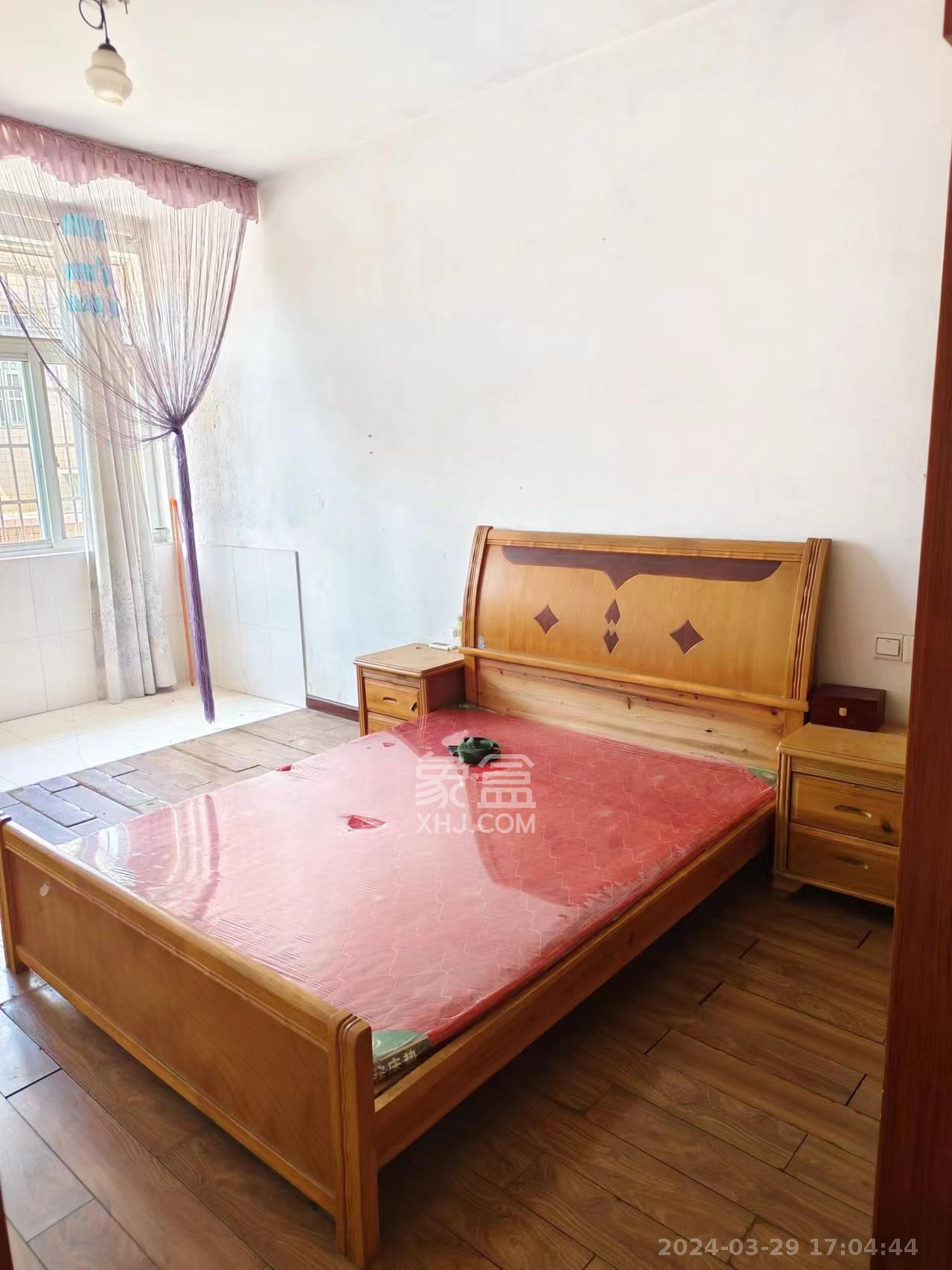 泉塘小区  2室2厅1卫   1200.00元/月室内图