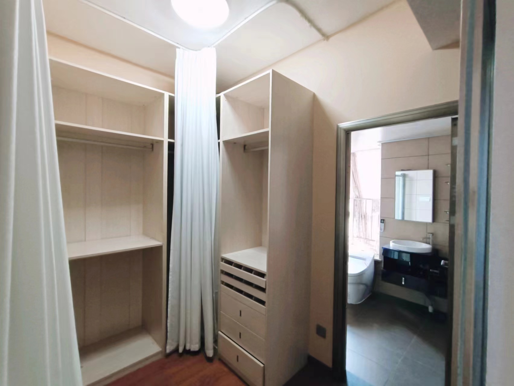 丽景滨江  4室3厅2卫    110.0万 丽景滨江  4室3厅2卫    110.0万室内图