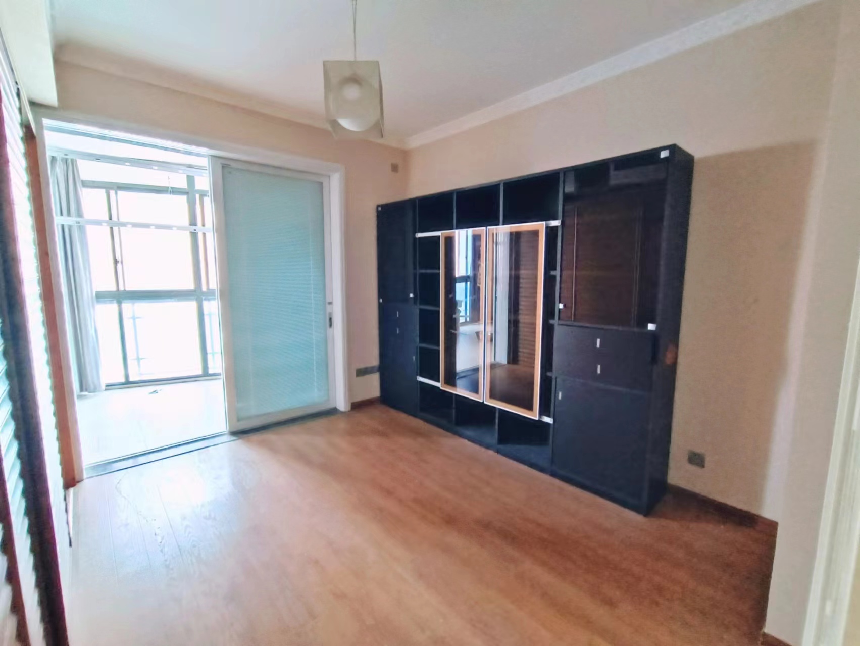 丽景滨江  4室3厅2卫    110.0万 丽景滨江  4室3厅2卫    110.0万室内图