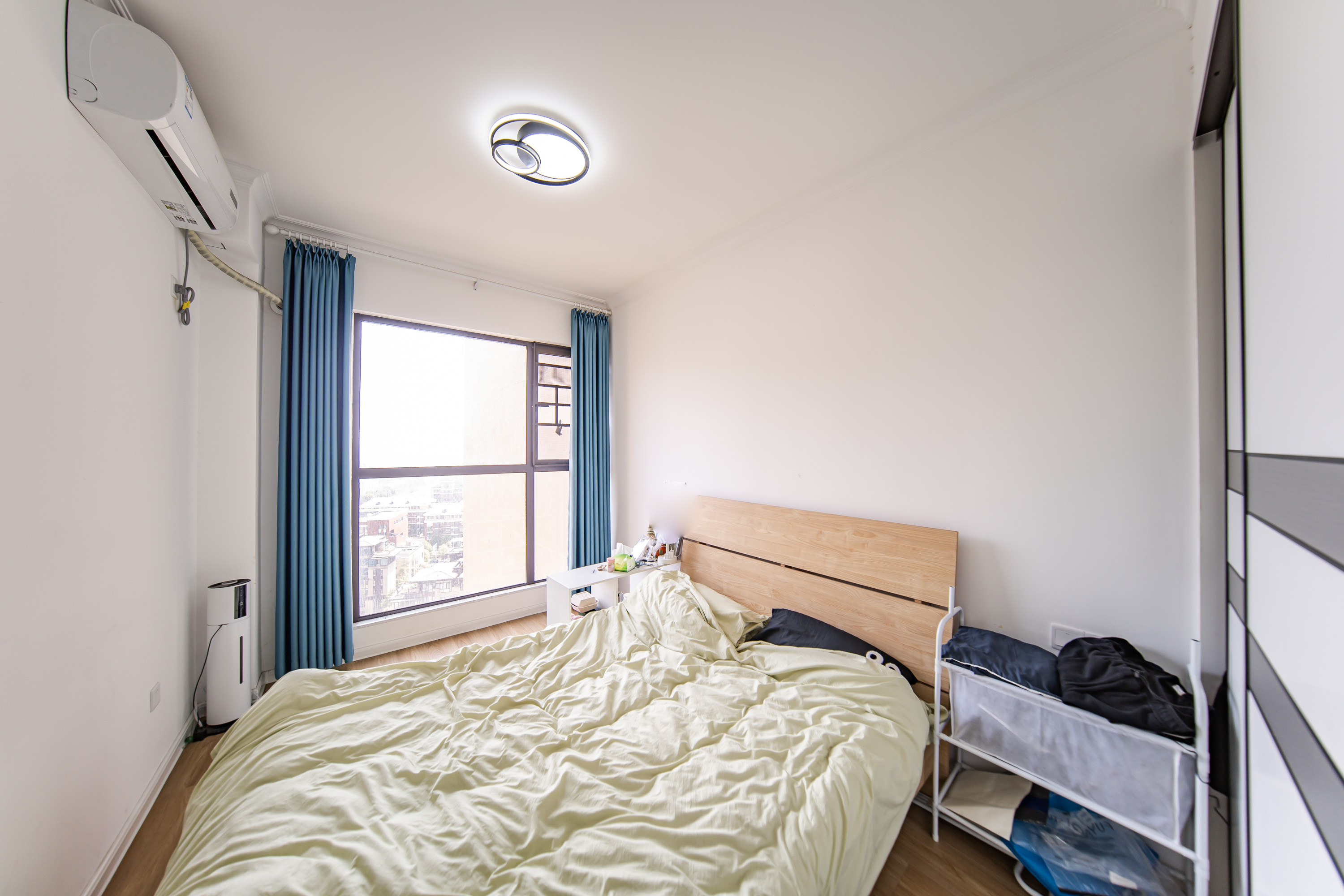 洋湖18克拉(旷远洋湖18克拉)  3室2厅1卫    135.0万 洋湖18克拉(旷远洋湖18克拉)  3室2厅1卫    135.0万卧室