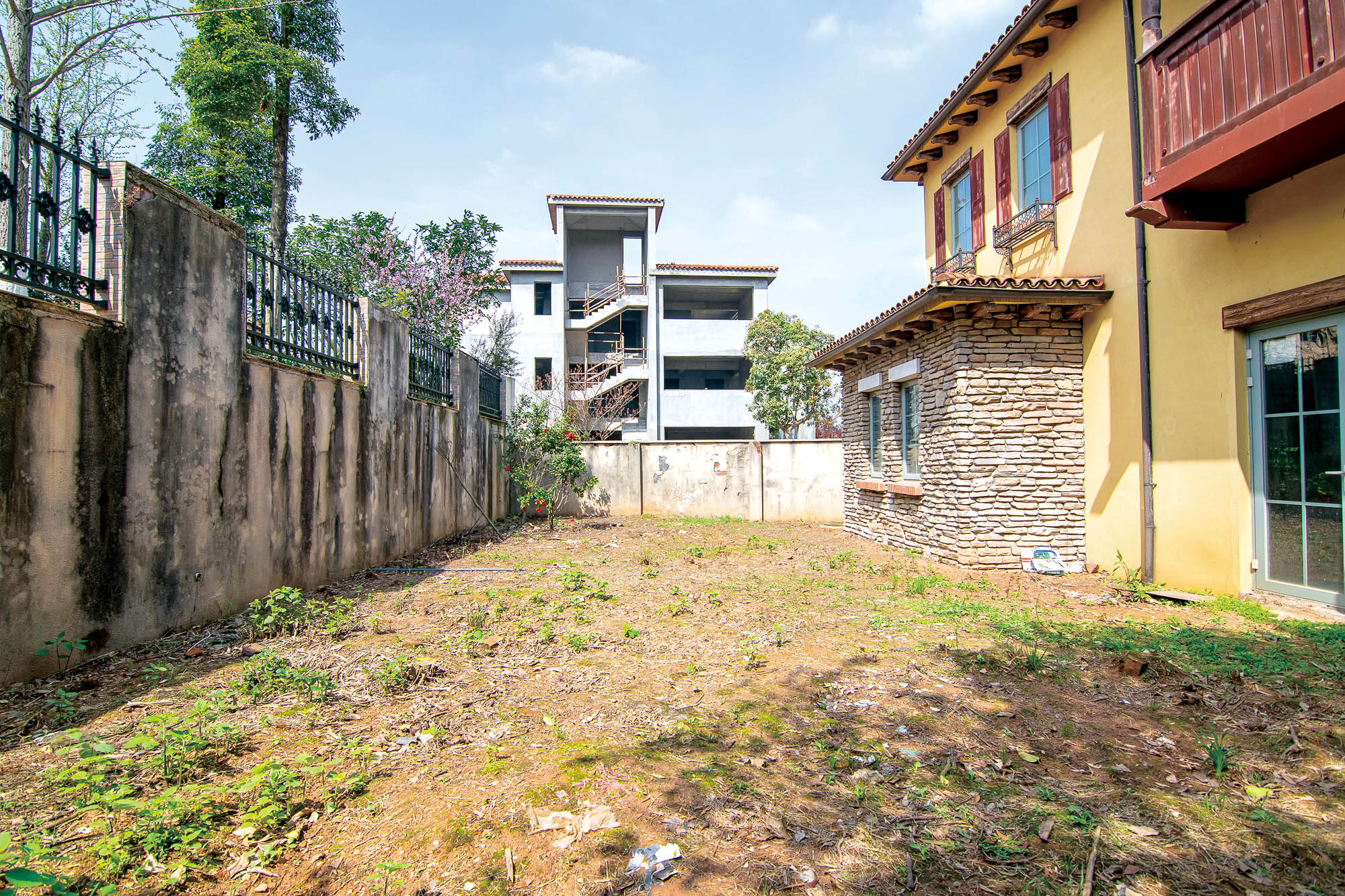 中粮北纬28°别墅  8室4厅6卫    568.0万其他