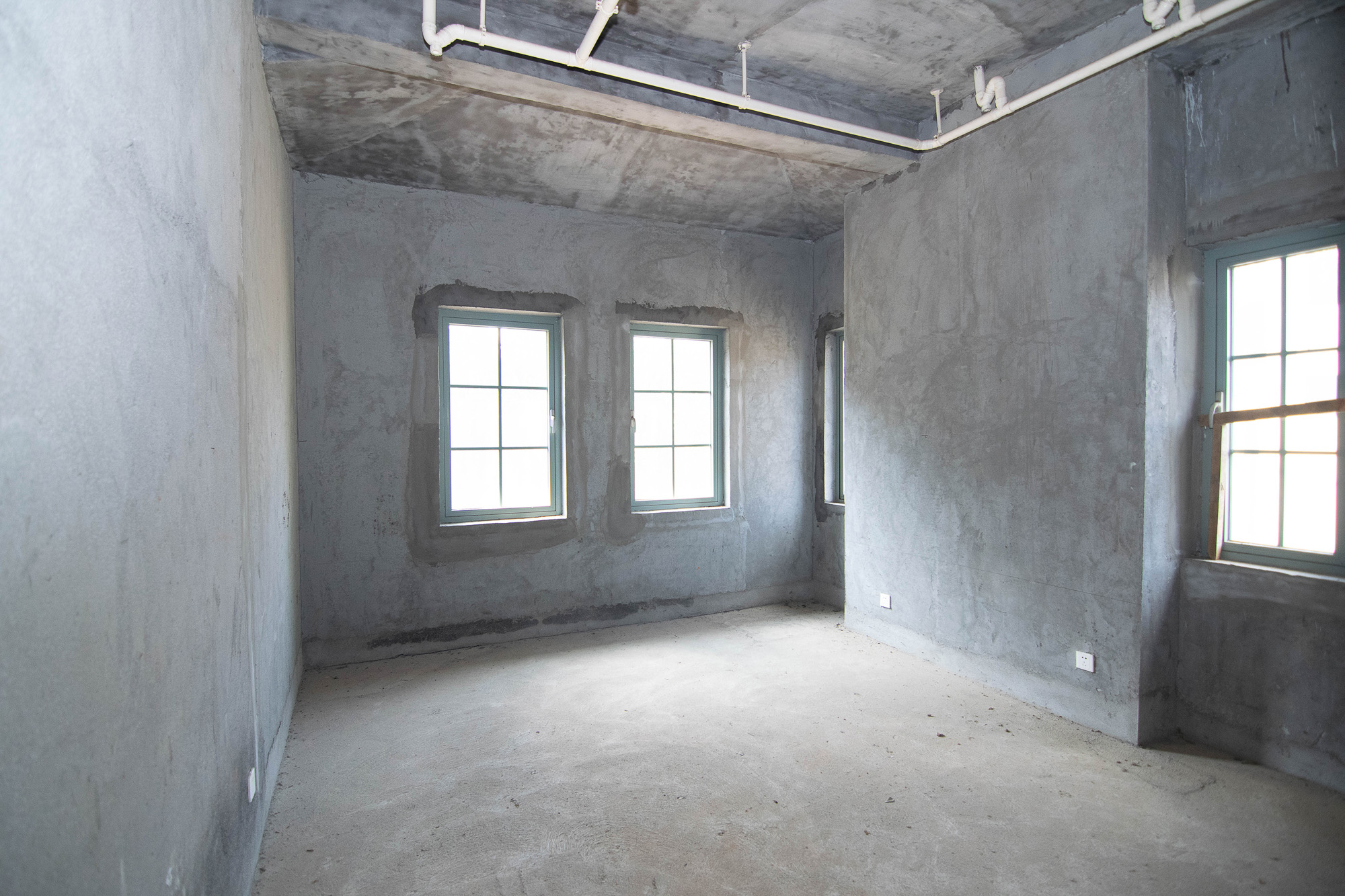 中粮北纬28°别墅  8室4厅6卫    568.0万卧室