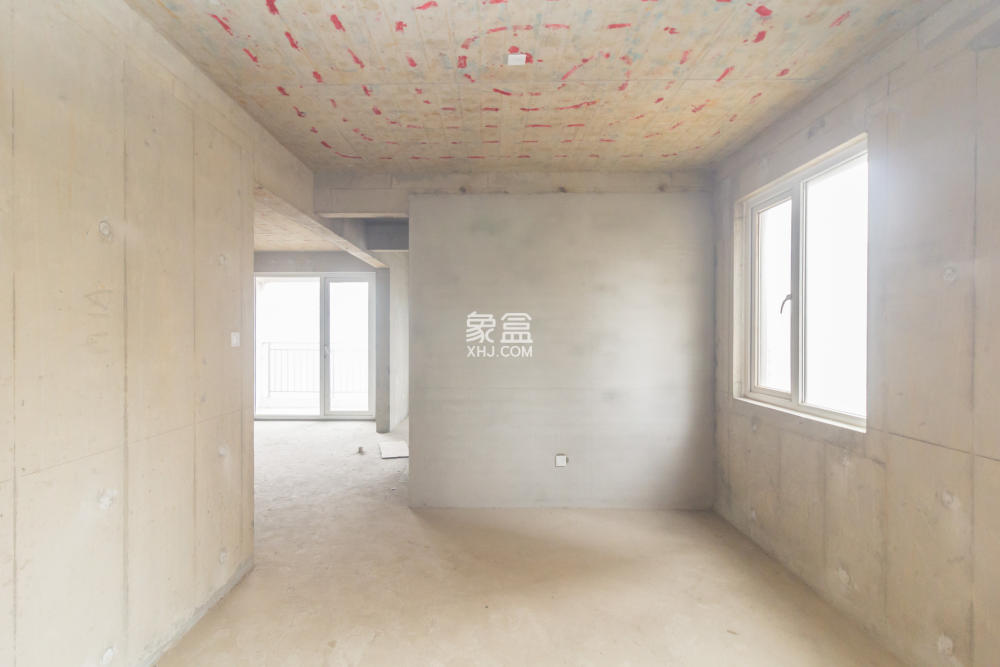 芙蓉萬(wàn)國(guó)城MOMA（卓越匯富苑）  4室2廳1衛(wèi)   139.00萬(wàn)