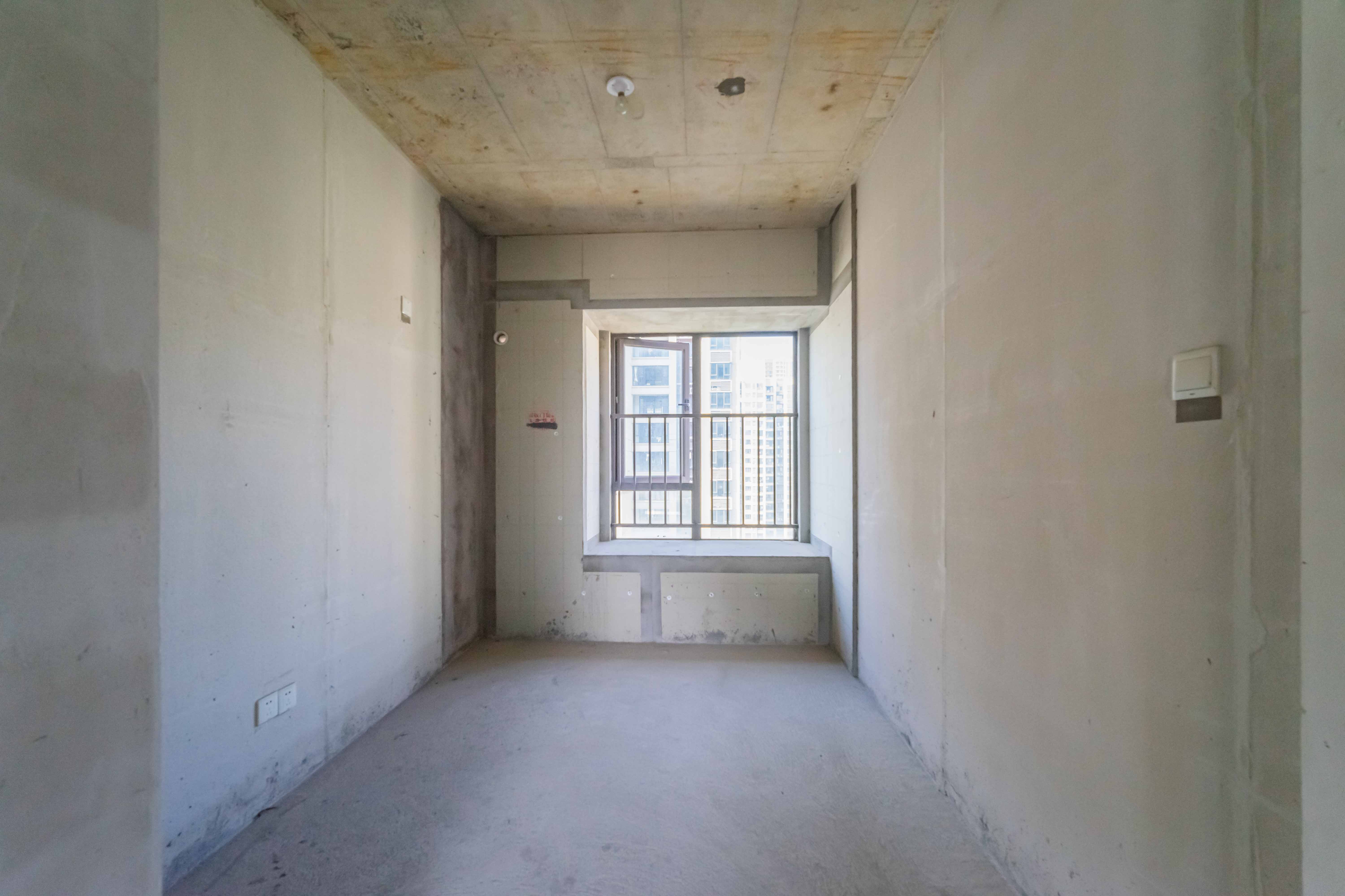 阳光城尚东湾蓝莓苑  4室2厅2卫    130.0万 阳光城尚东湾蓝莓苑  4室2厅2卫    130.0万其他