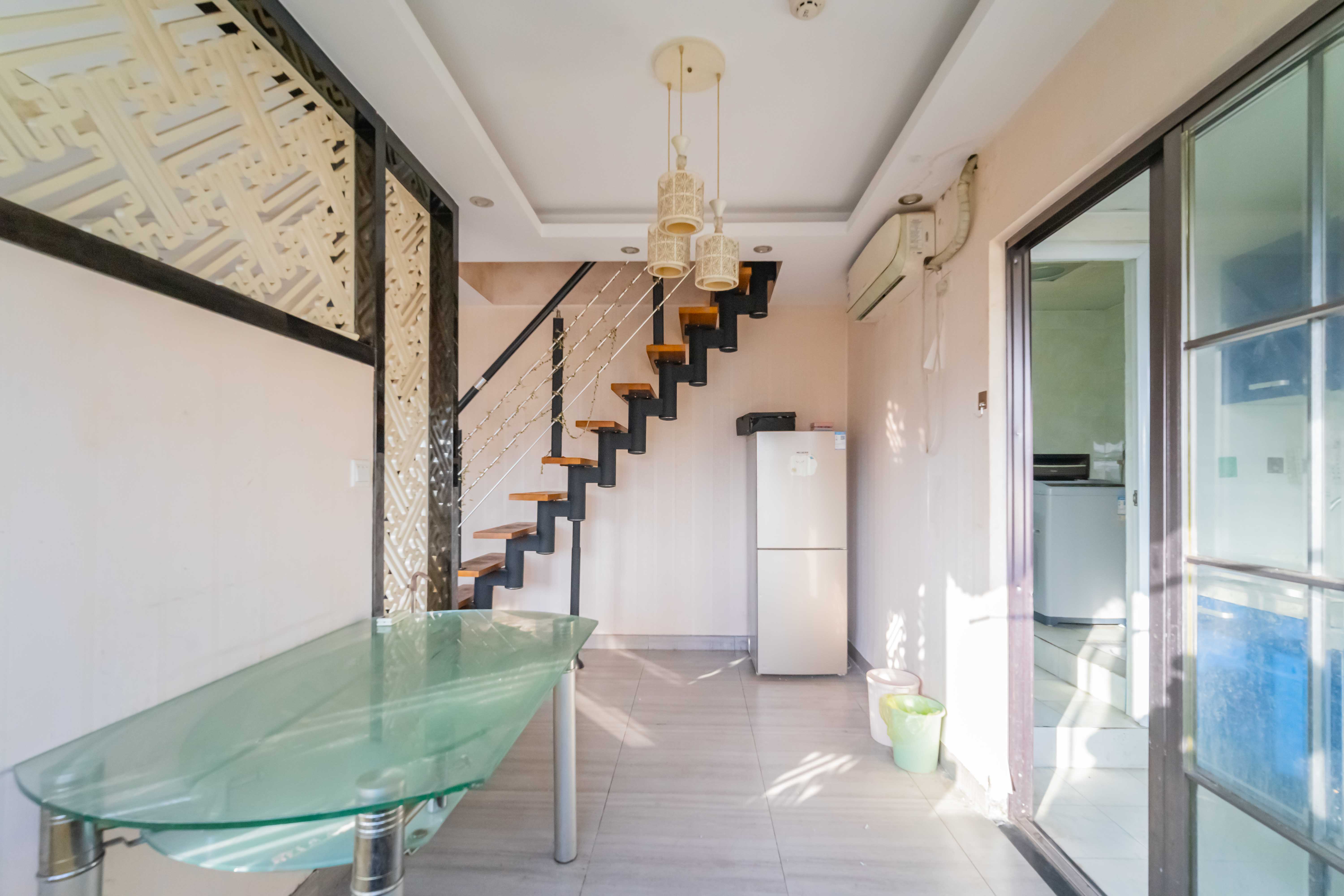 金色loft（鑫秋大厦）  2室2厅1卫   56.00万客厅