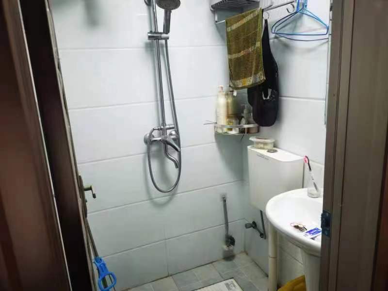 湖景名城 3室2厅1卫 42.0万 湖景名城 3室2厅1卫 42.0万室内图