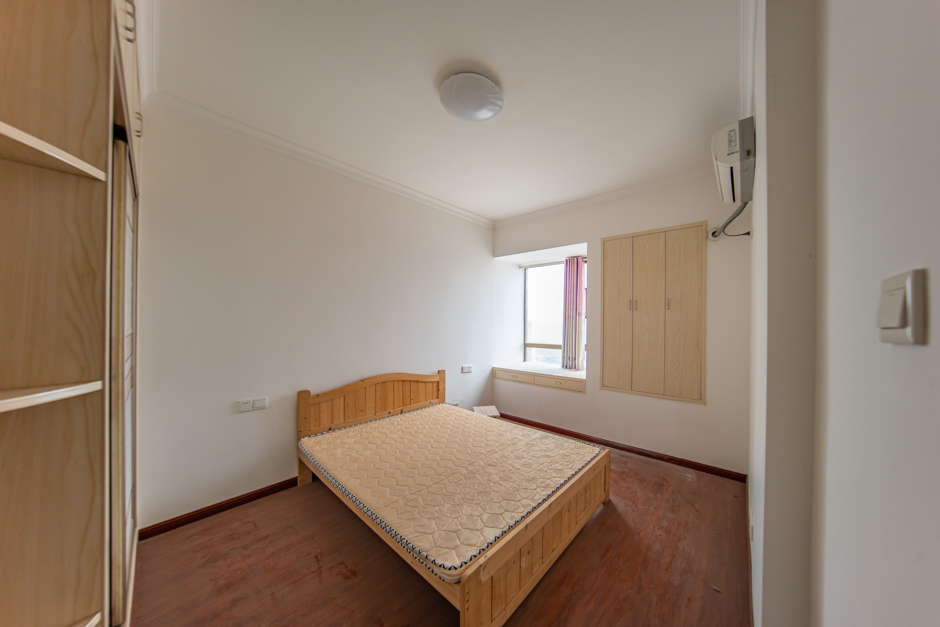 江山帝景雅典 3室2厅1卫 72.0万 江山帝景雅典 3室2厅1卫 72.0万卧室