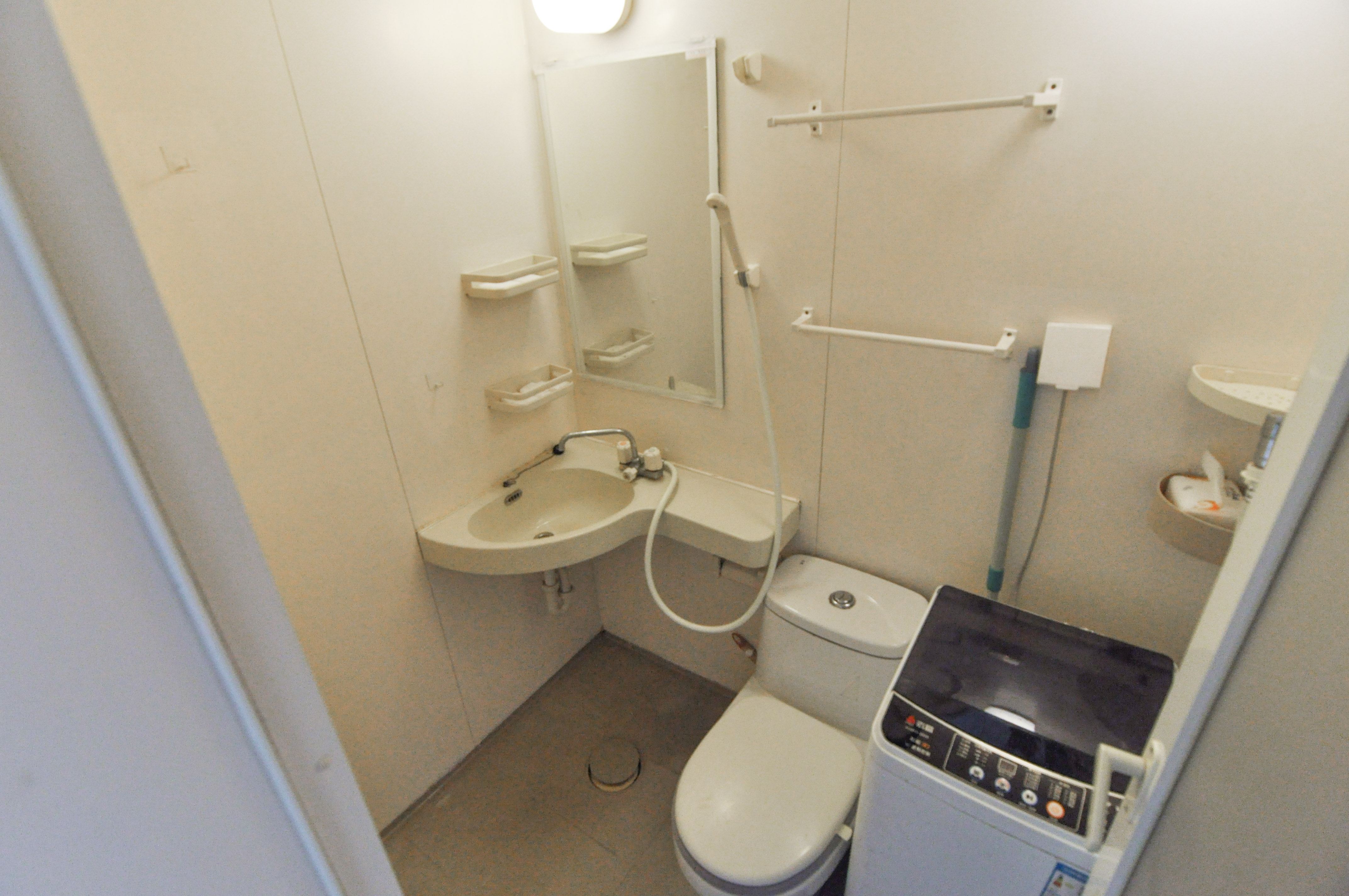 建安像素汇  1室1厅1卫   18.00万卫生间