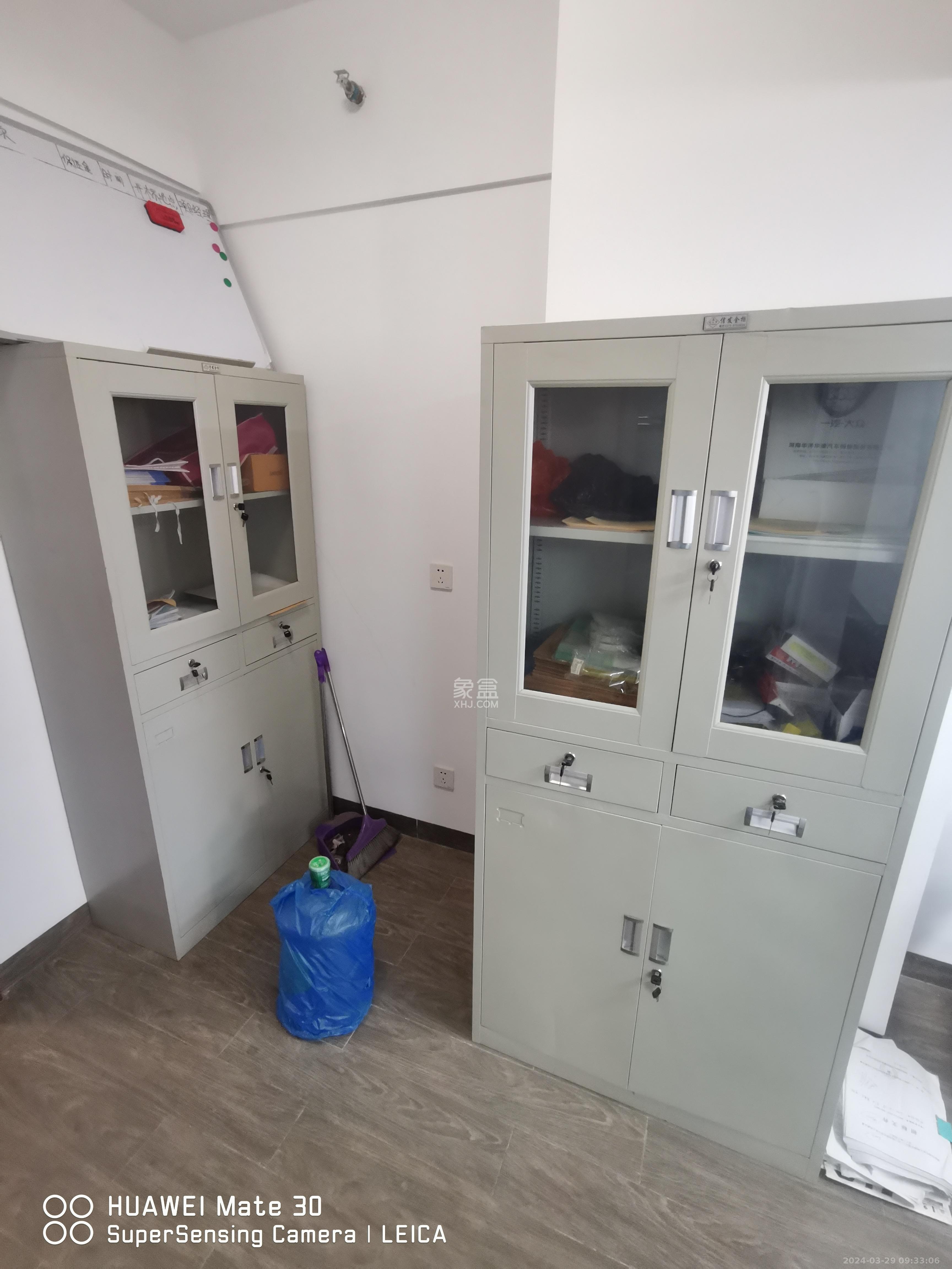 东友星座  1室1厅1卫   2800.00元/月室内图1