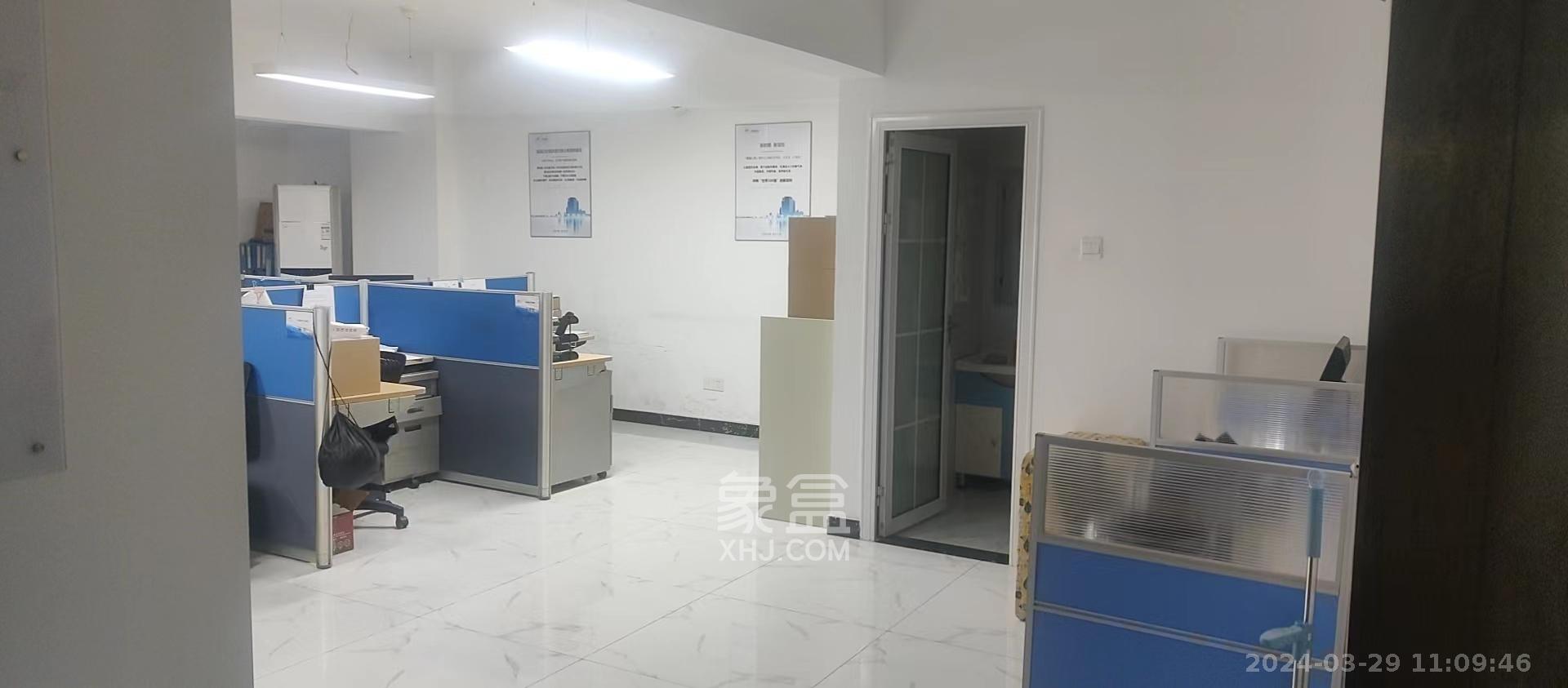 东友星座  2室2厅1卫   4300.00元/月室内图1