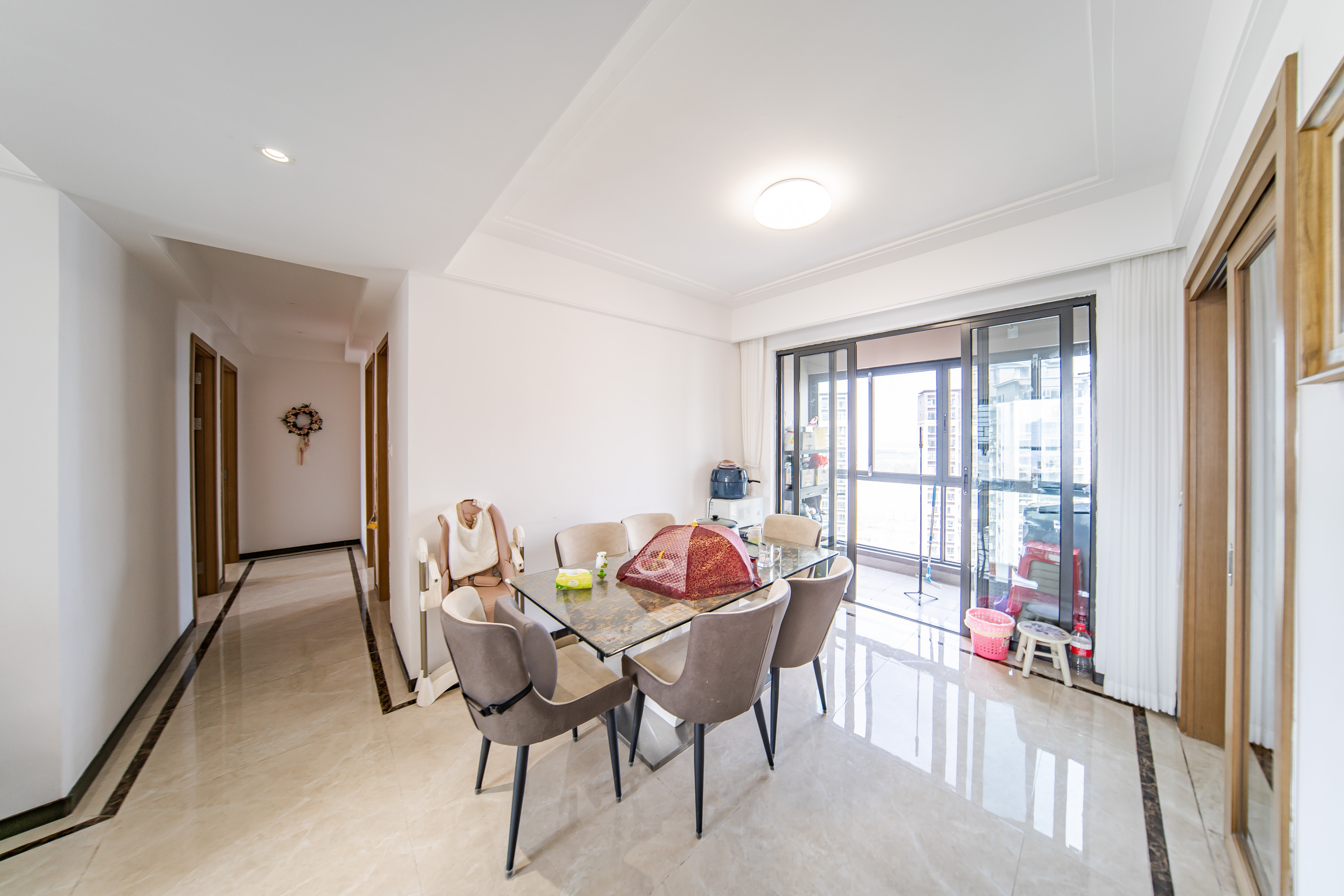 深业鹭栖府  4室2厅2卫    235.0万其他