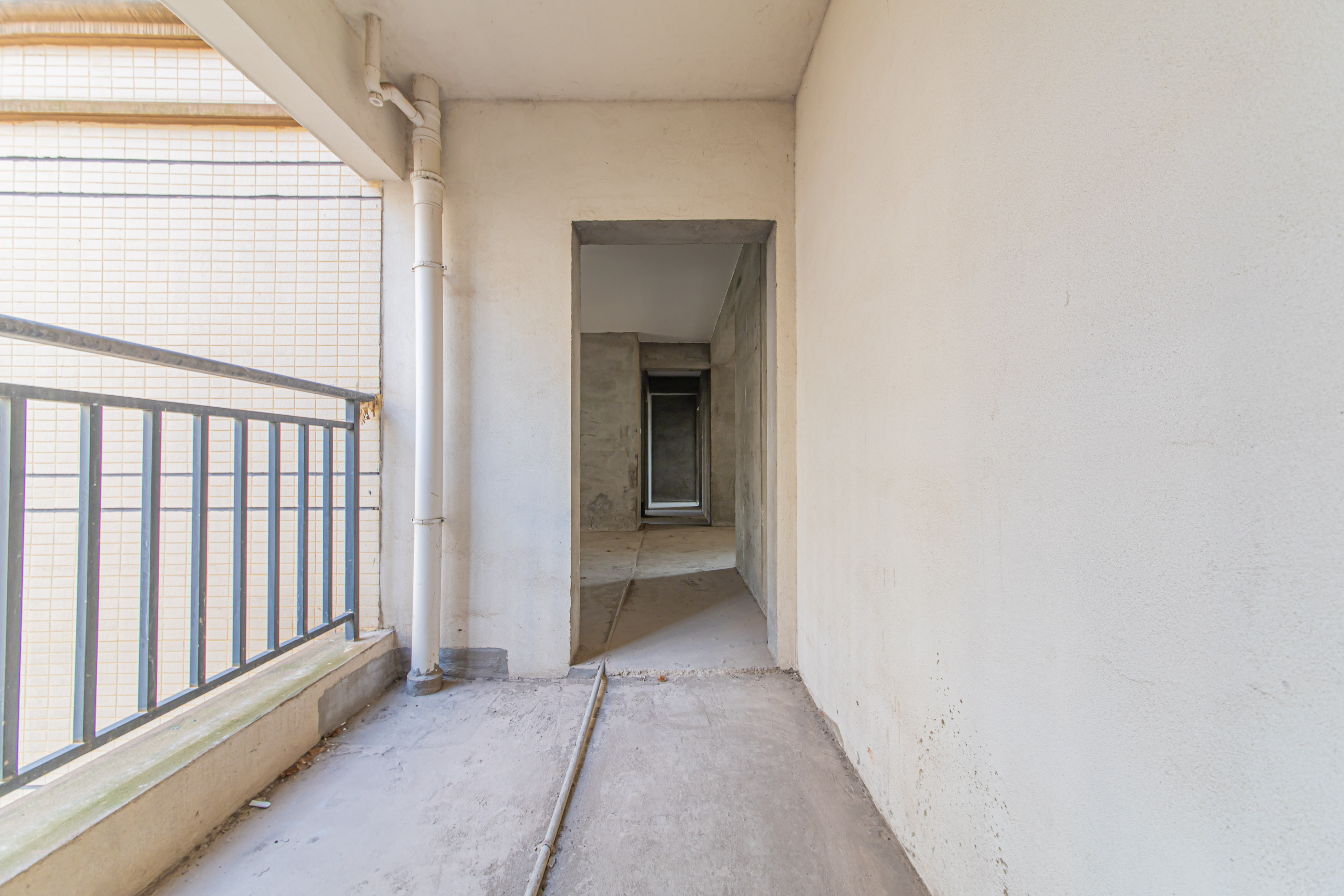 中建芙蓉嘉苑  3室2厅1卫   106.00万其他