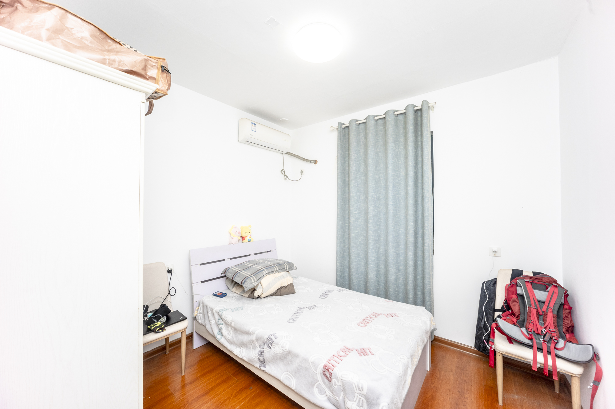 荣盛花语书苑 3室2厅1卫 72.0万 荣盛花语书苑 3室2厅1卫 72.0万卧室