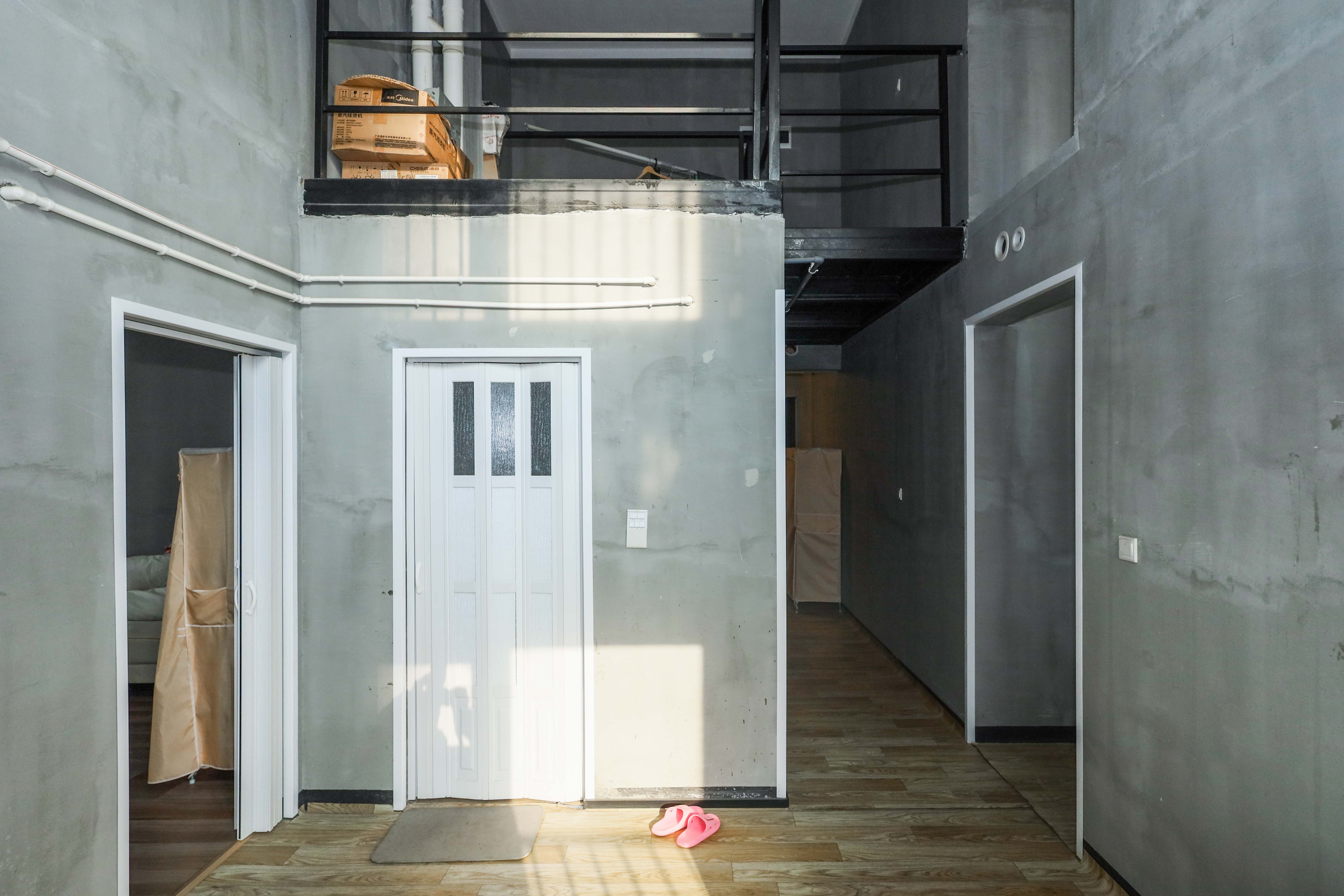 建发央著  4室2厅2卫   268.00万其他