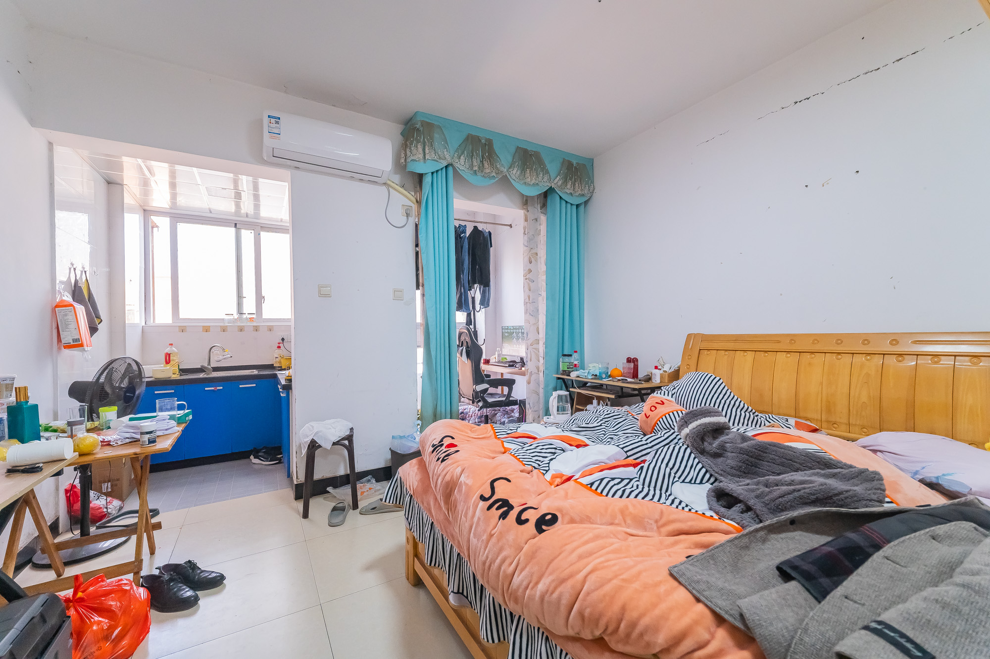 东方航标 1室1厅1卫 21.79万 东方航标 1室1厅1卫 21.79万客厅