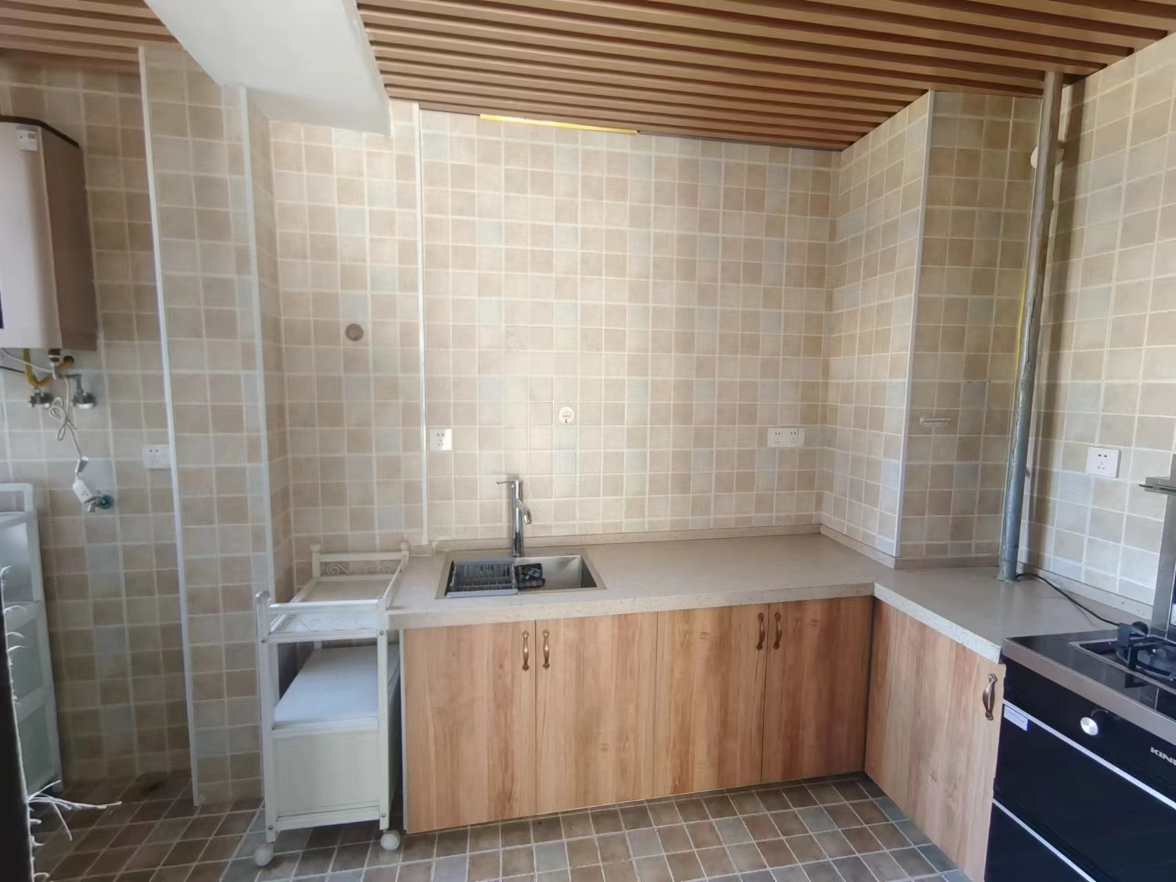 奥园广场  3室2厅2卫    67.8万 奥园广场  3室2厅2卫    67.8万室内图