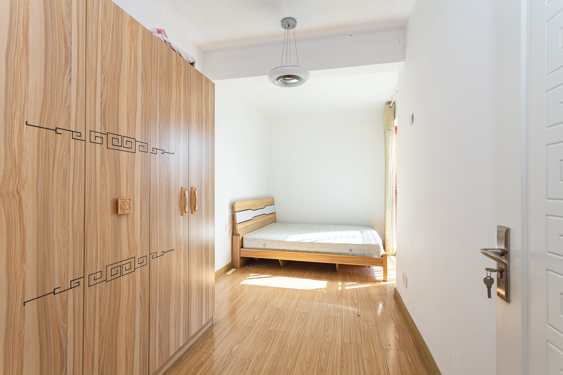 浩龙音乐界  3室2厅2卫    80.0万 浩龙音乐界  3室2厅2卫    80.0万卧室