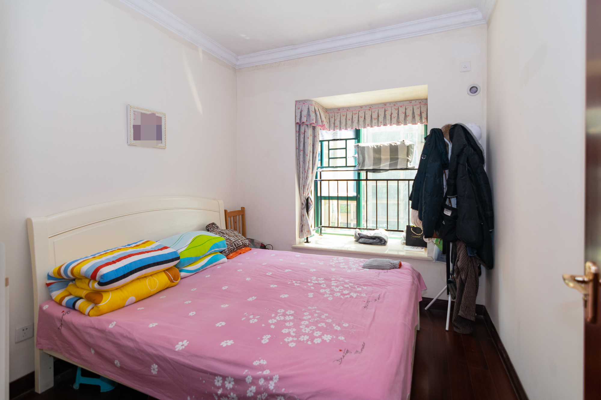 富基世纪公园  3室2厅1卫    64.8万 富基世纪公园  3室2厅1卫    64.8万卧室