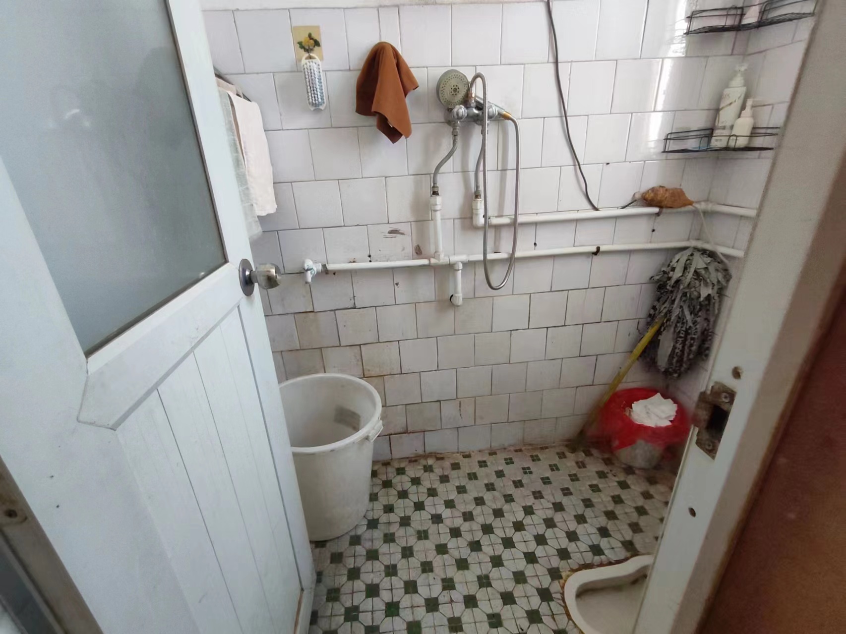 人民北路散盘 2室1厅1卫 12.8万 人民北路散盘 2室1厅1卫 12.8万室内图