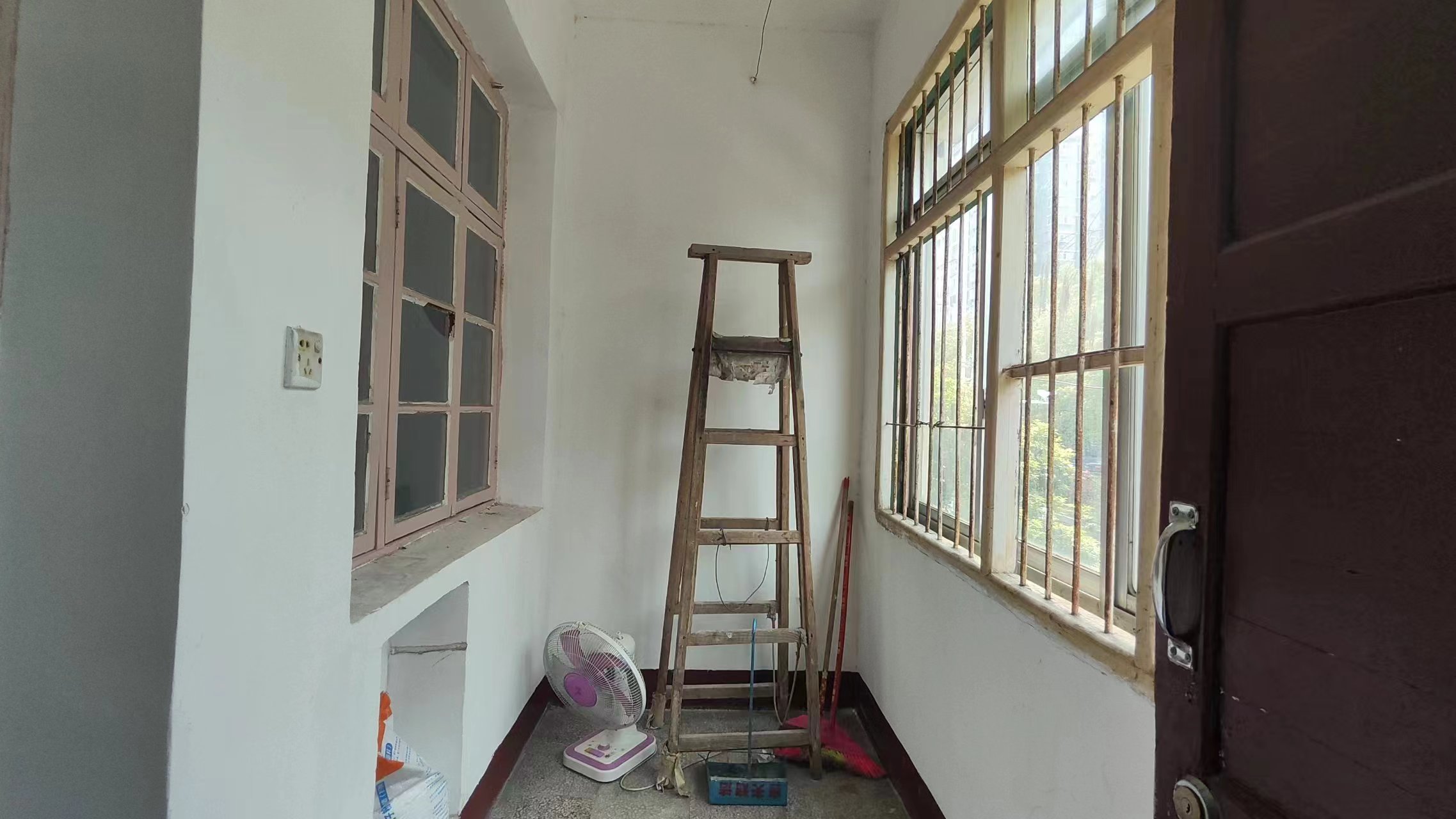 花园二村 3室2厅1卫 39.9万 花园二村 3室2厅1卫 39.9万室内图