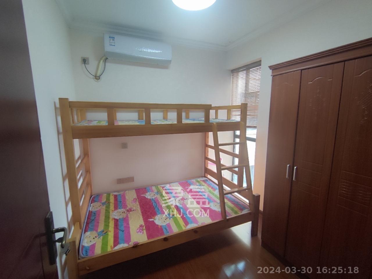 鸿运佳苑  3室2厅2卫   2400.00元/月室内图