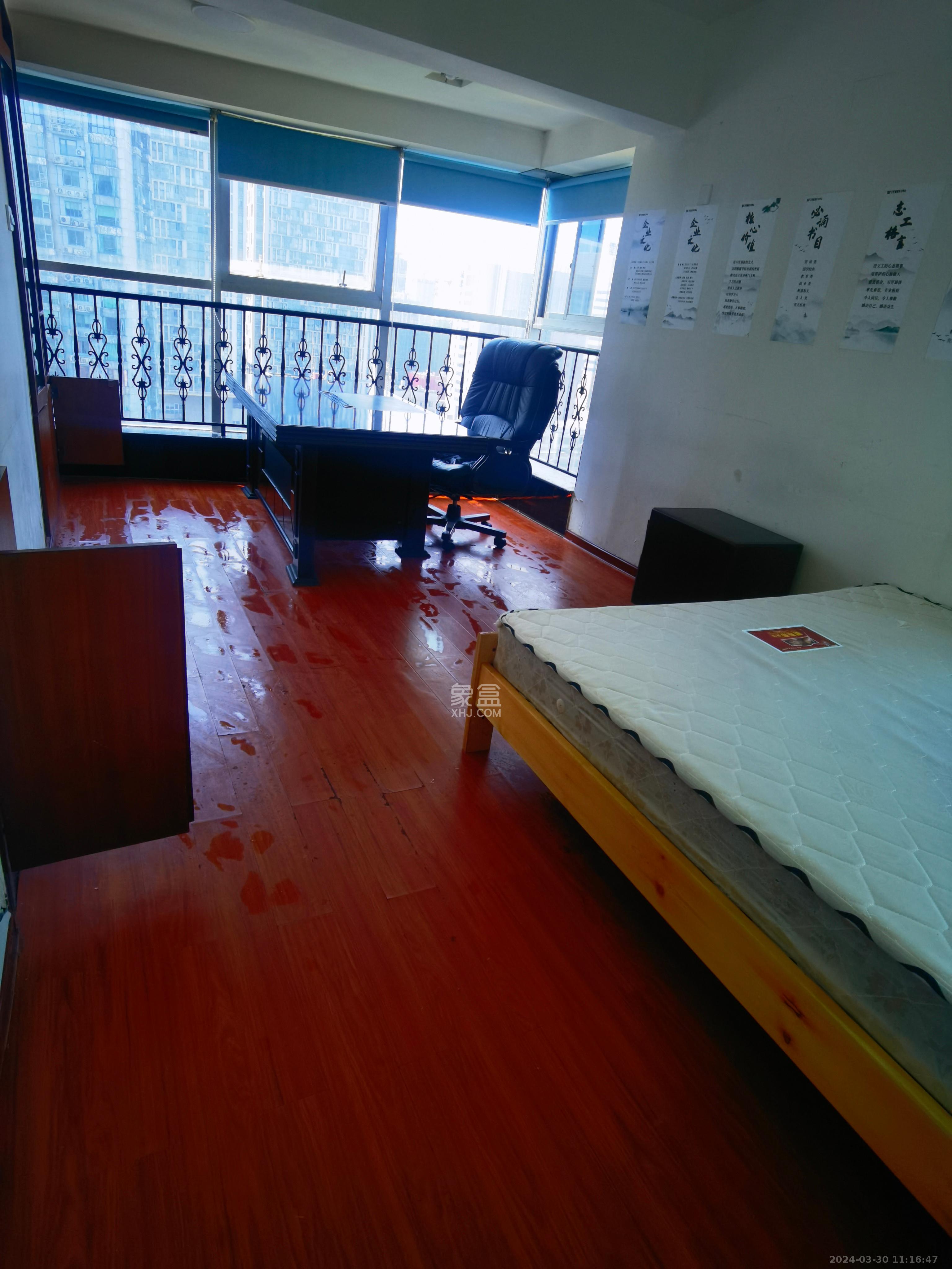 兴威名座  2室2厅1卫   3000.00元/月室内图